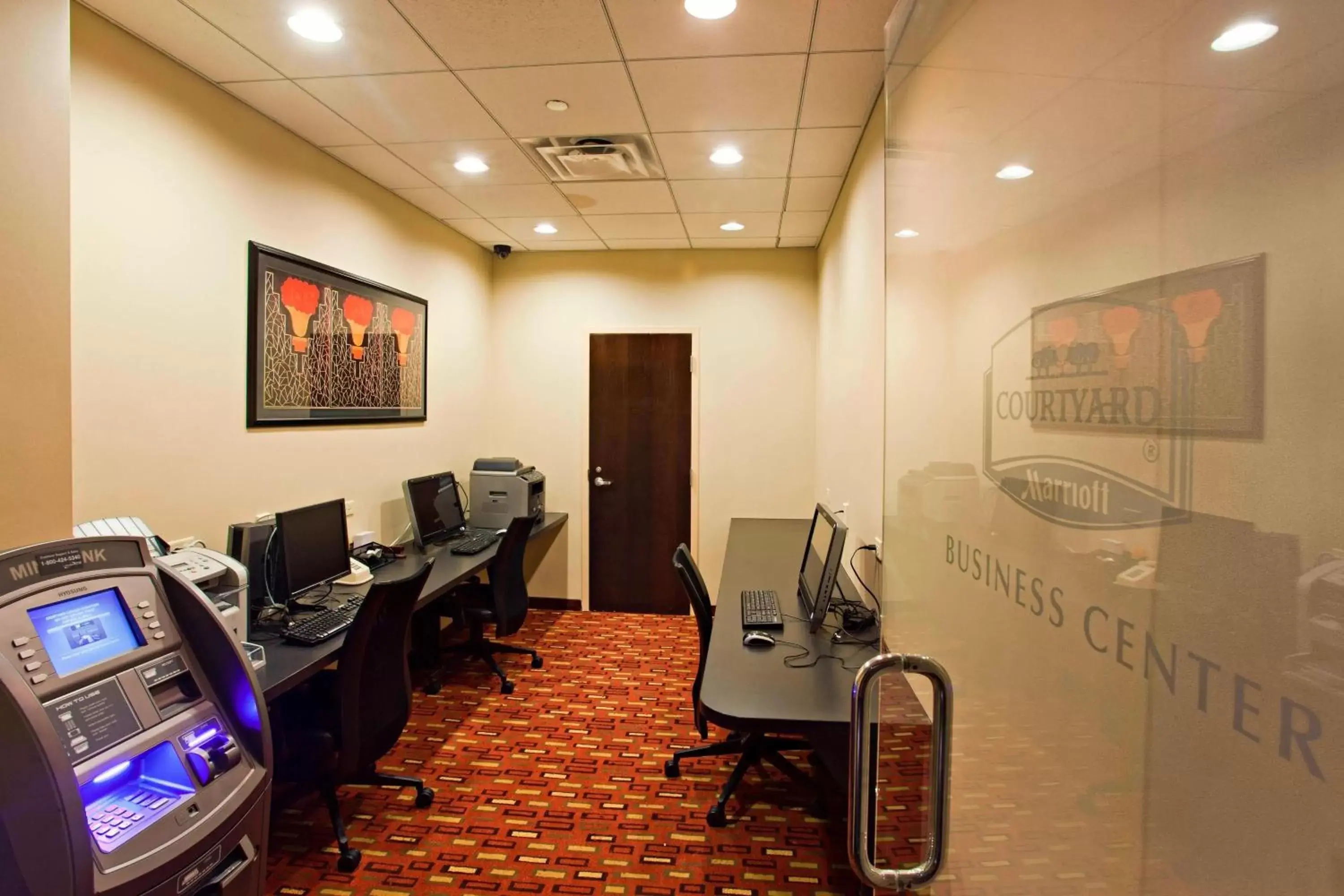 Business facilities in Courtyard Chicago Downtown/Magnificent Mile