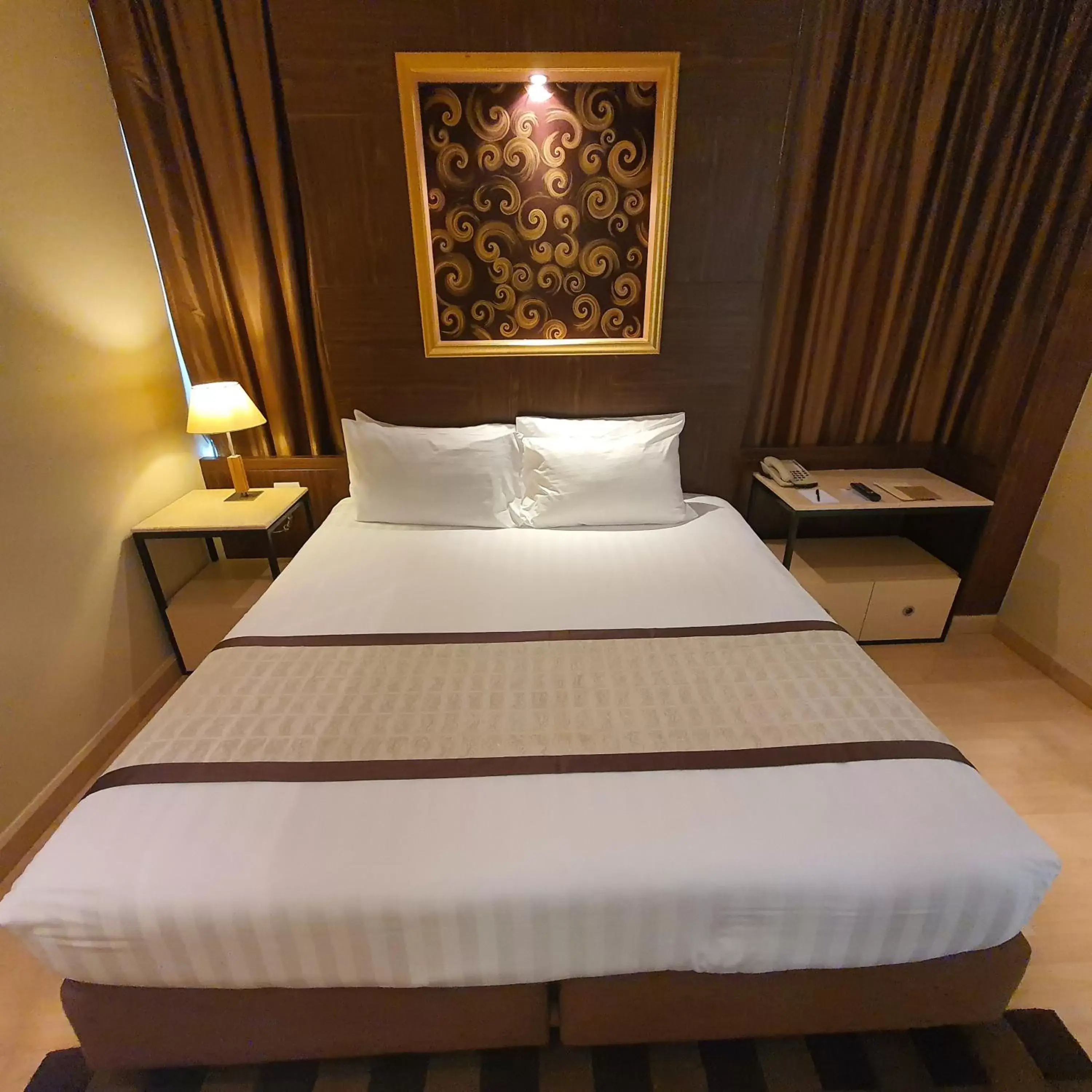 Bed in Admiral Premier Bangkok
