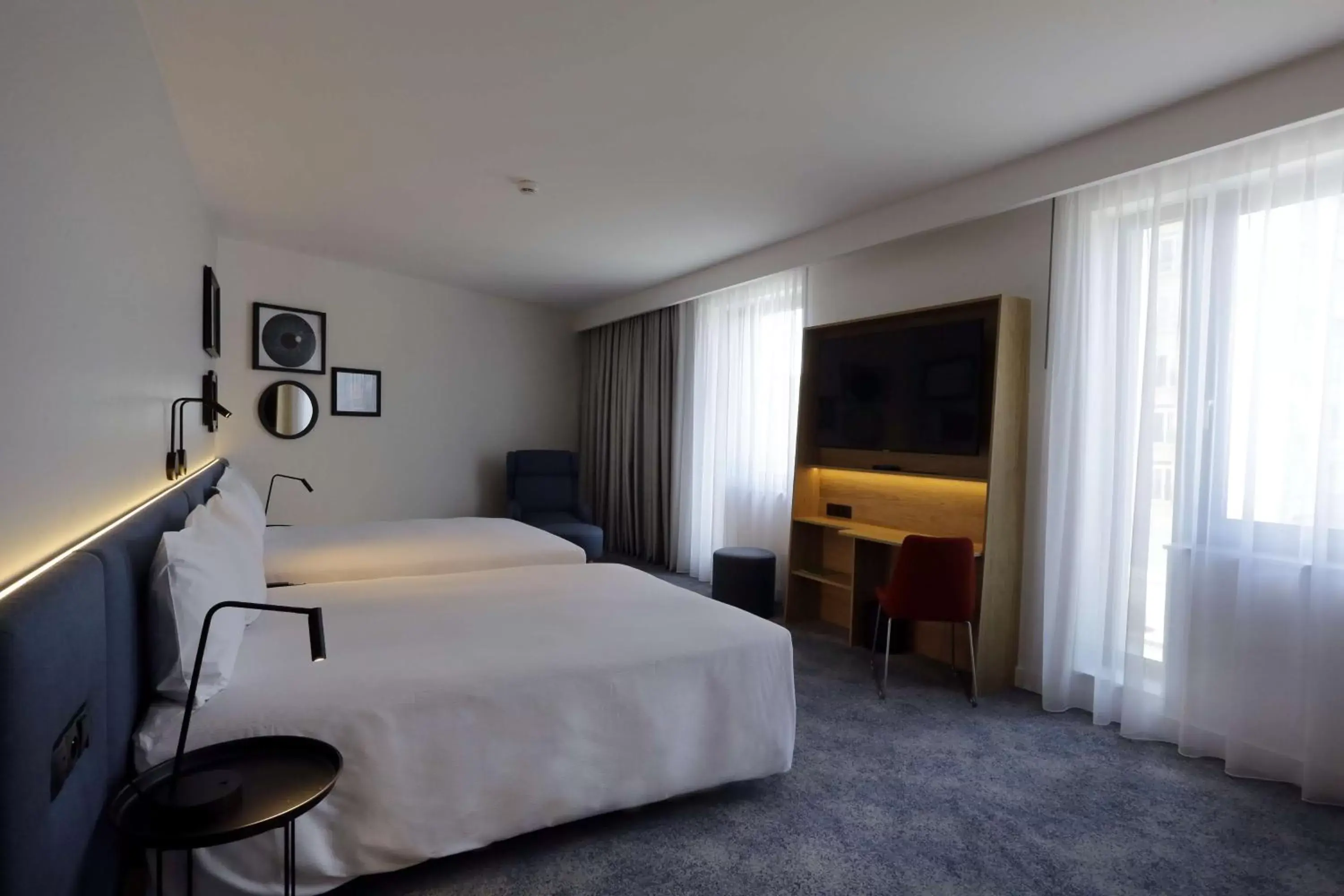 Bedroom, Bed in Hampton By Hilton Olsztyn