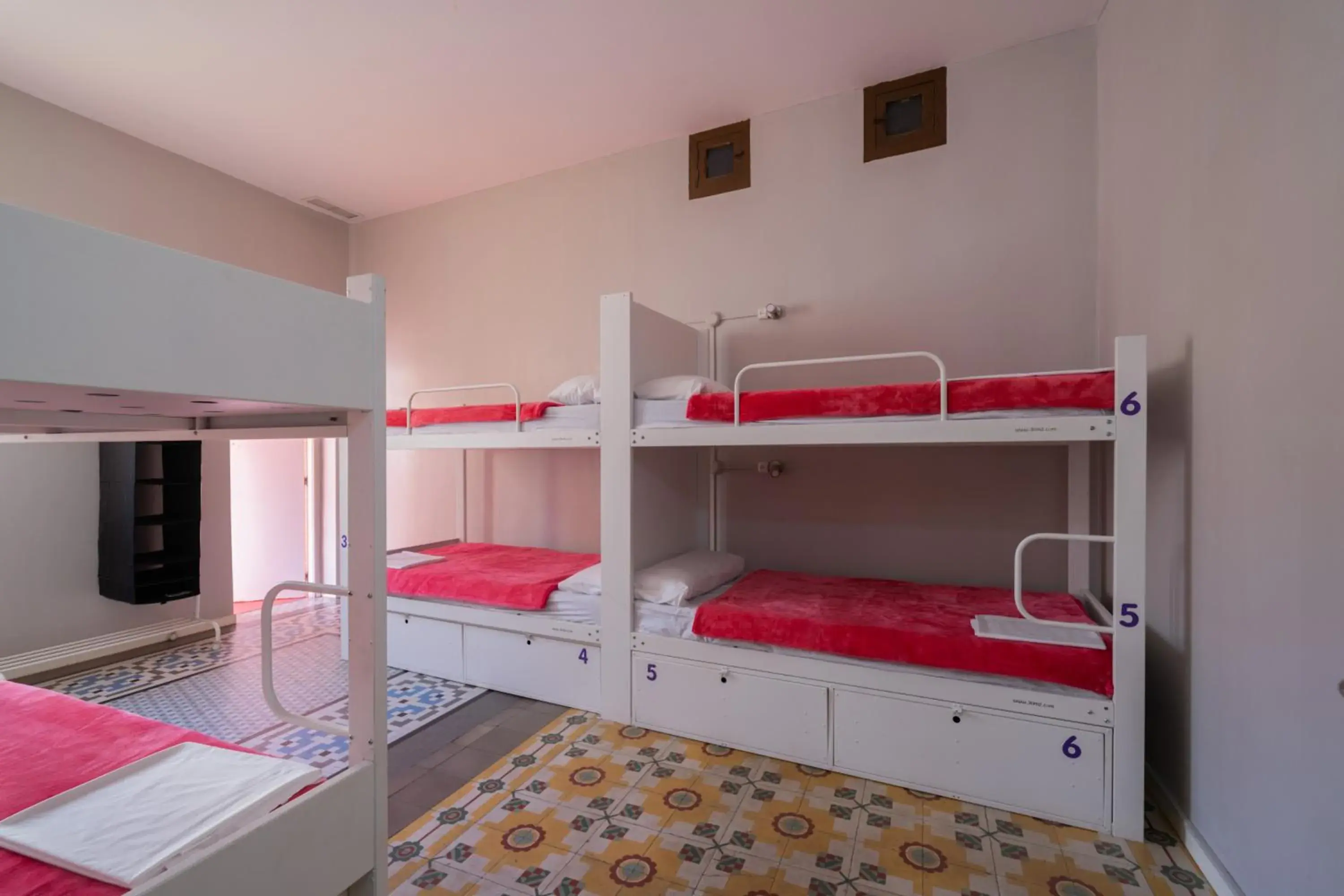 Bunk Bed in Purple Nest Hostel