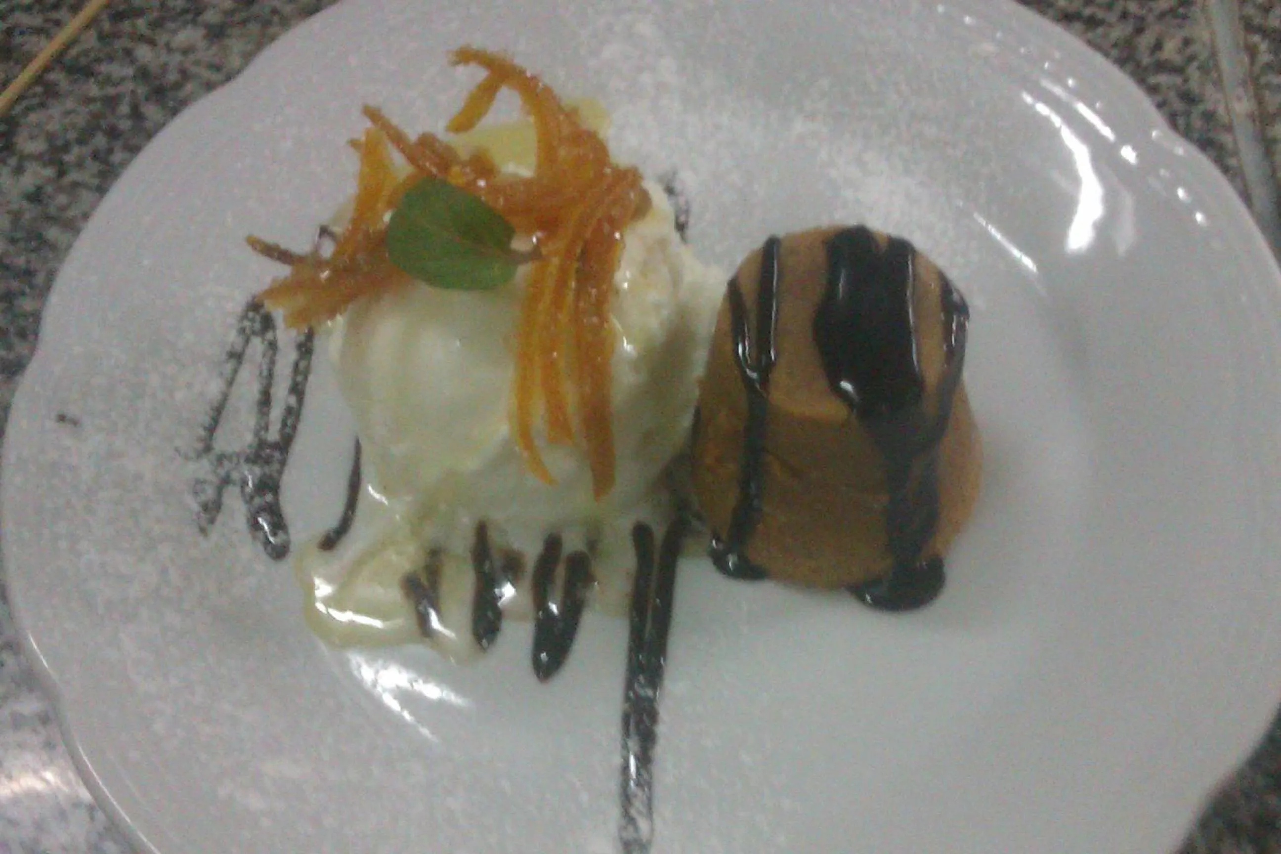 Food and drinks in Solares Del Sur