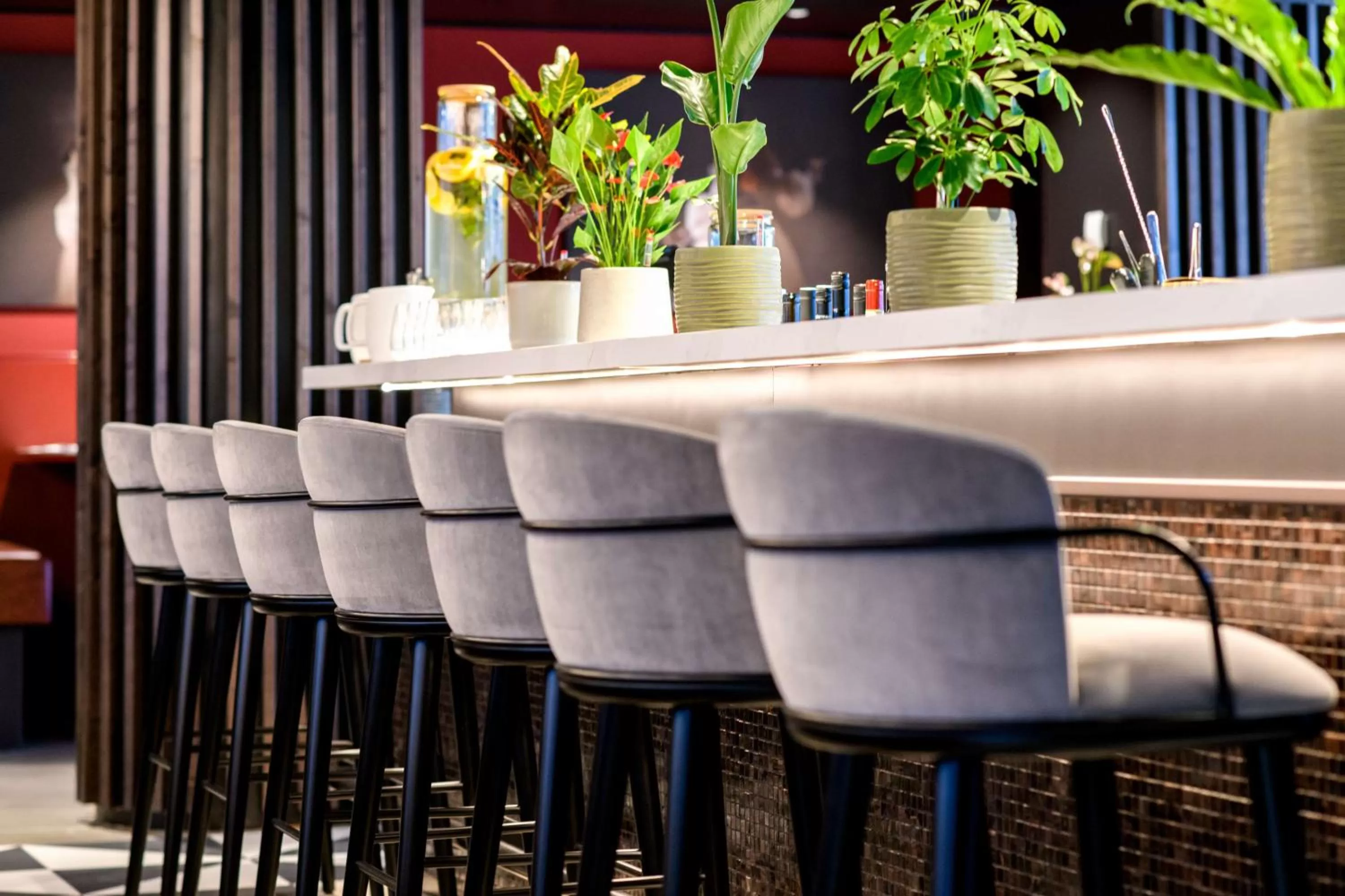 Restaurant/places to eat in Radisson RED Hotel, Vienna