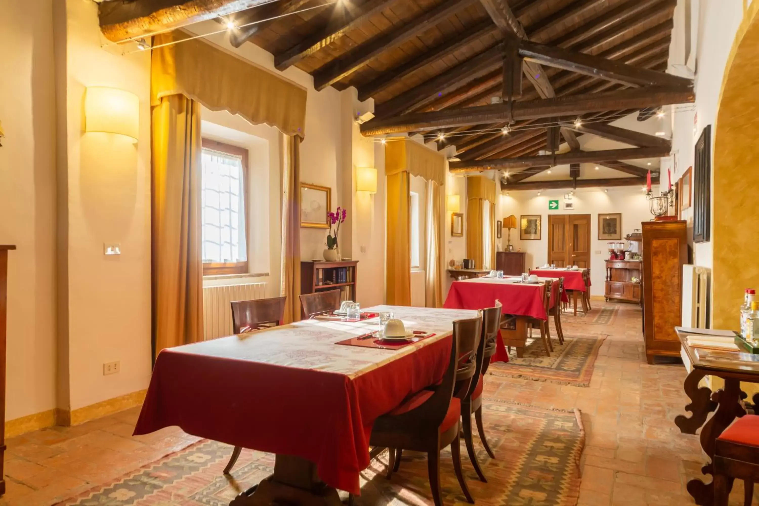 Restaurant/Places to Eat in Cà Palazzo Malvasia - BolognaRooms