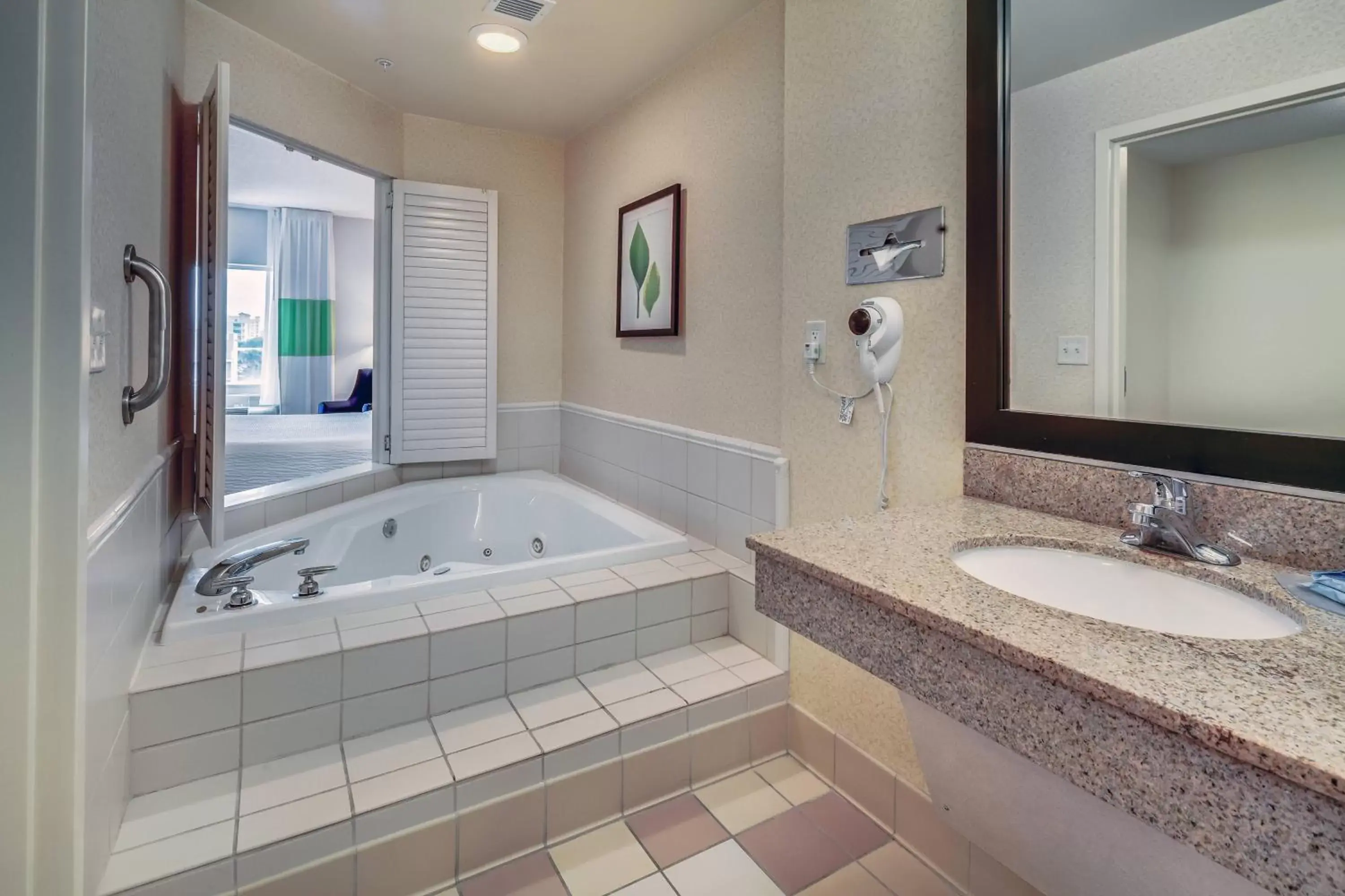 Swimming pool, Bathroom in Fairfield Inn and Suites Jacksonville Beach