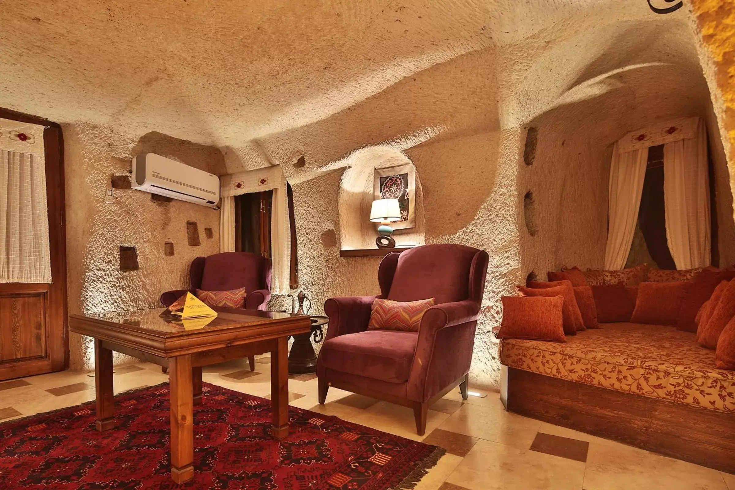 Living room, Seating Area in Cappadocia Cave Suites