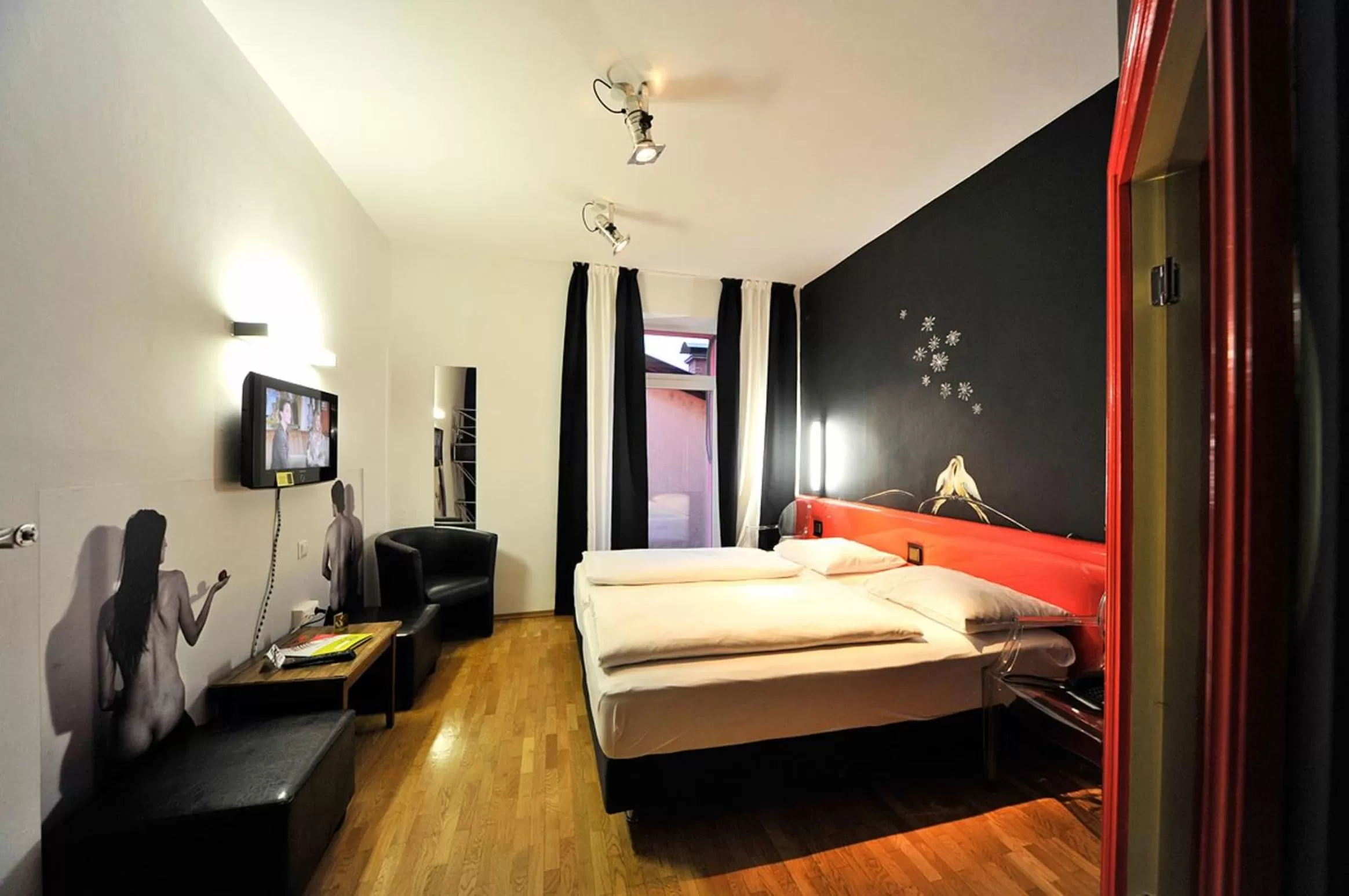 Photo of the whole room, Bed in Erlebnis Post - Stadthotel mit EigenART