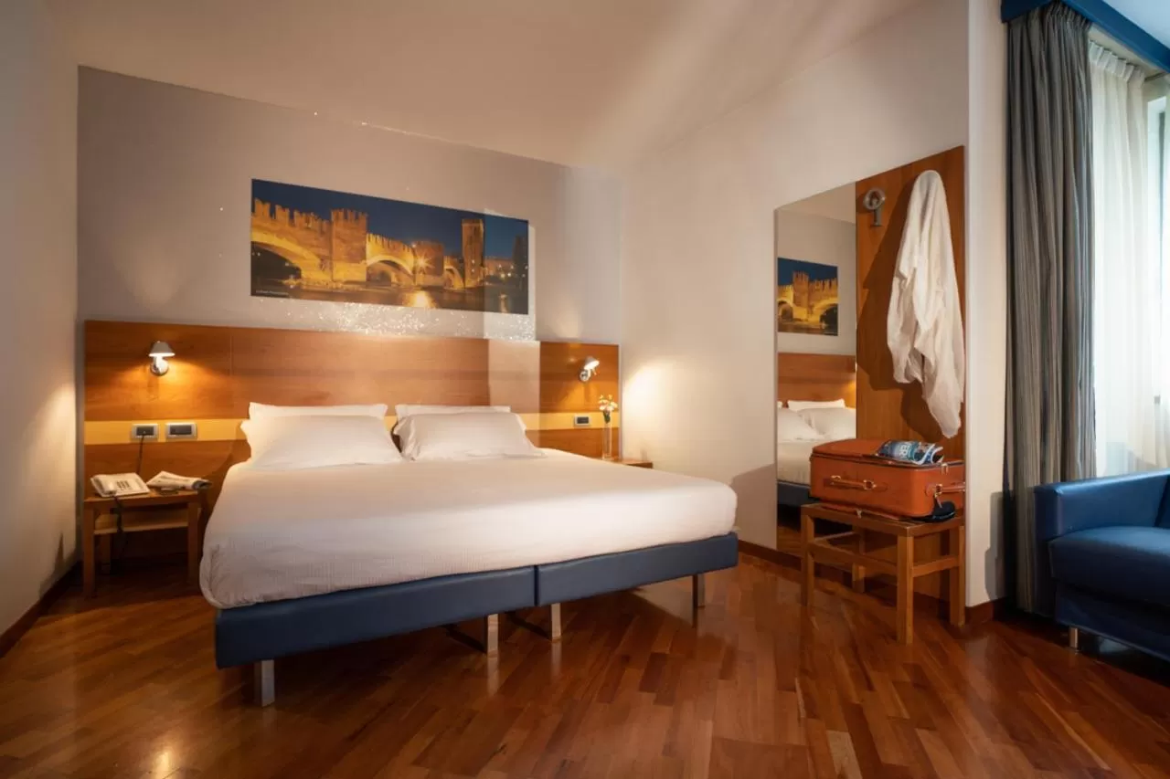 Standard Double or Twin Room with Balcony in Hotel Fiera