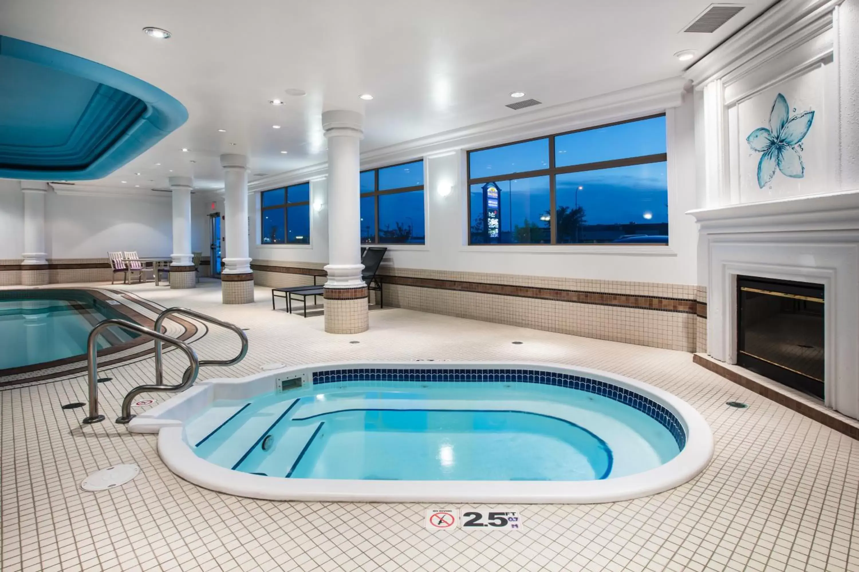 Swimming Pool in Holiday Inn & Suites Grande Prairie, an IHG Hotel