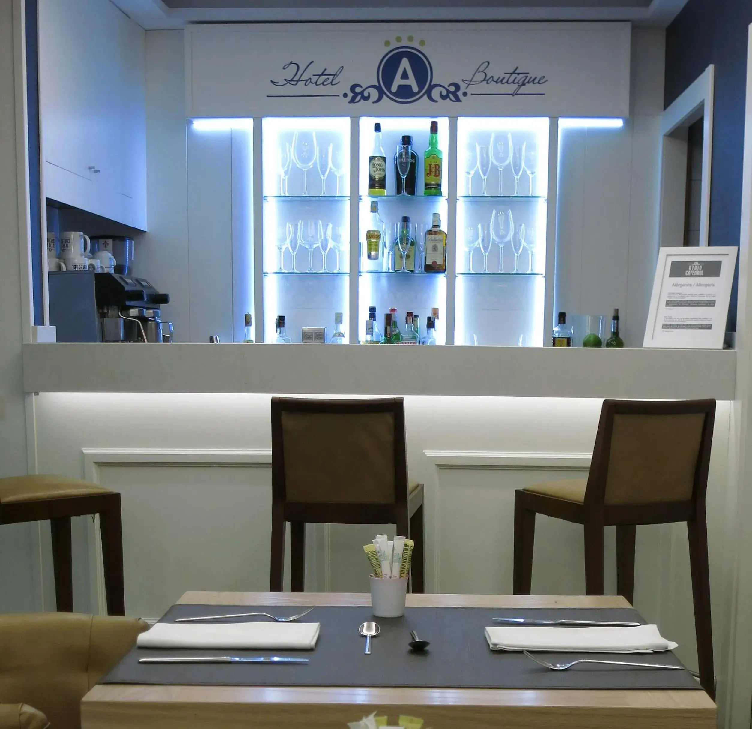 Lounge or bar, Restaurant/Places to Eat in Hotel Boutique Atrio