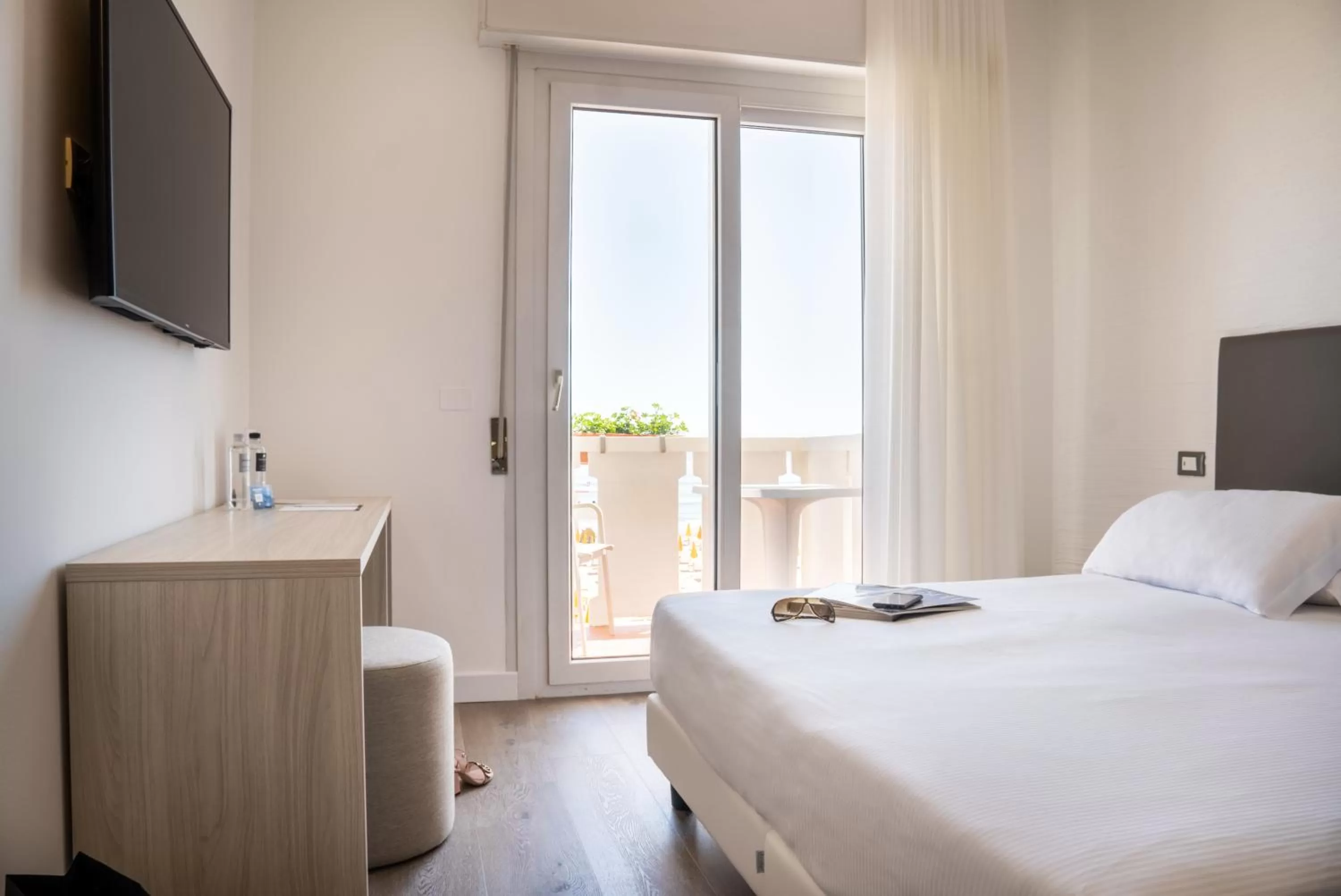 Bedroom, Bed in Hotel Villa Sorriso