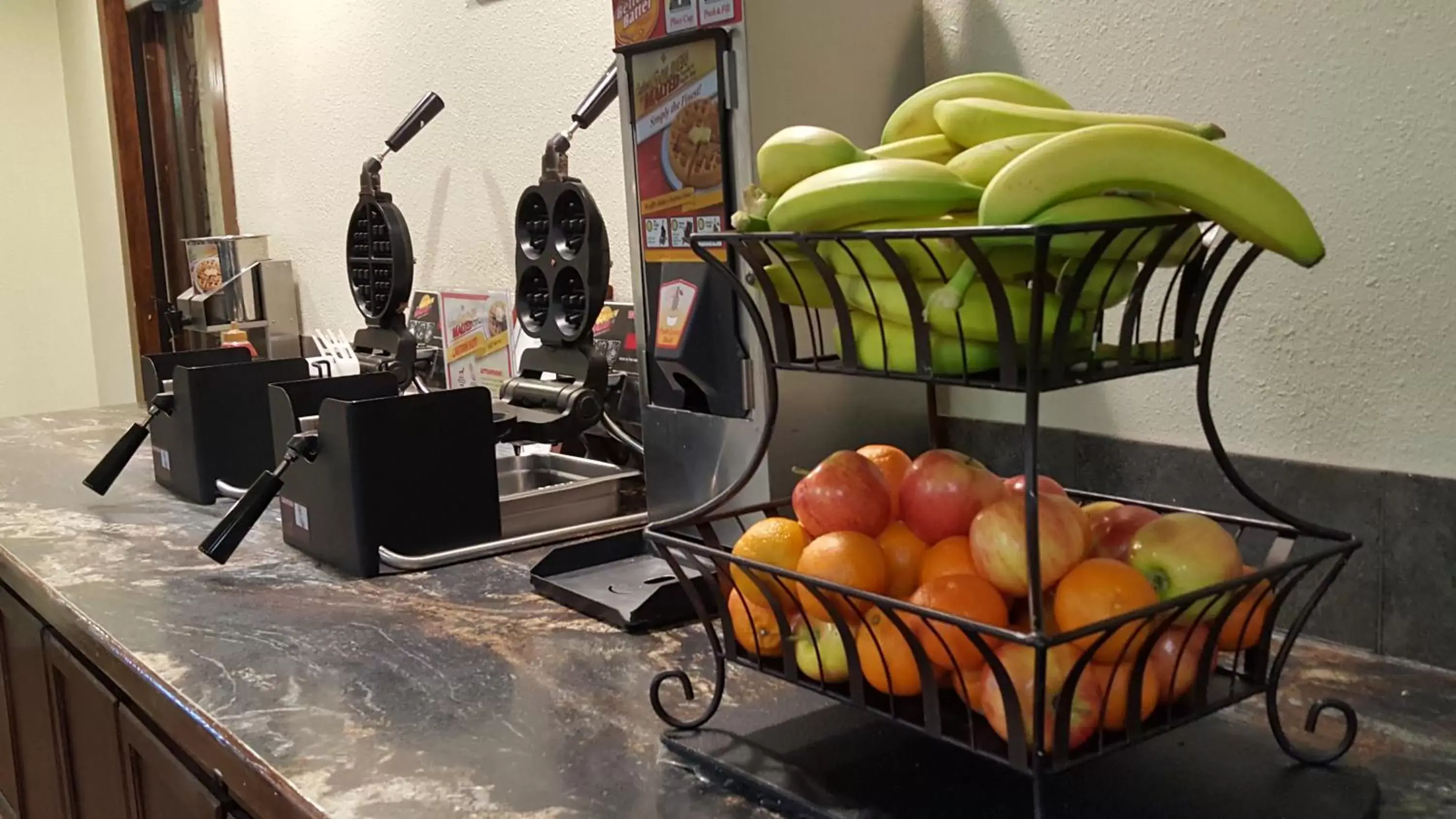 Kitchen or kitchenette in FairBridge Extended Stay, a Kitchenette Hotel