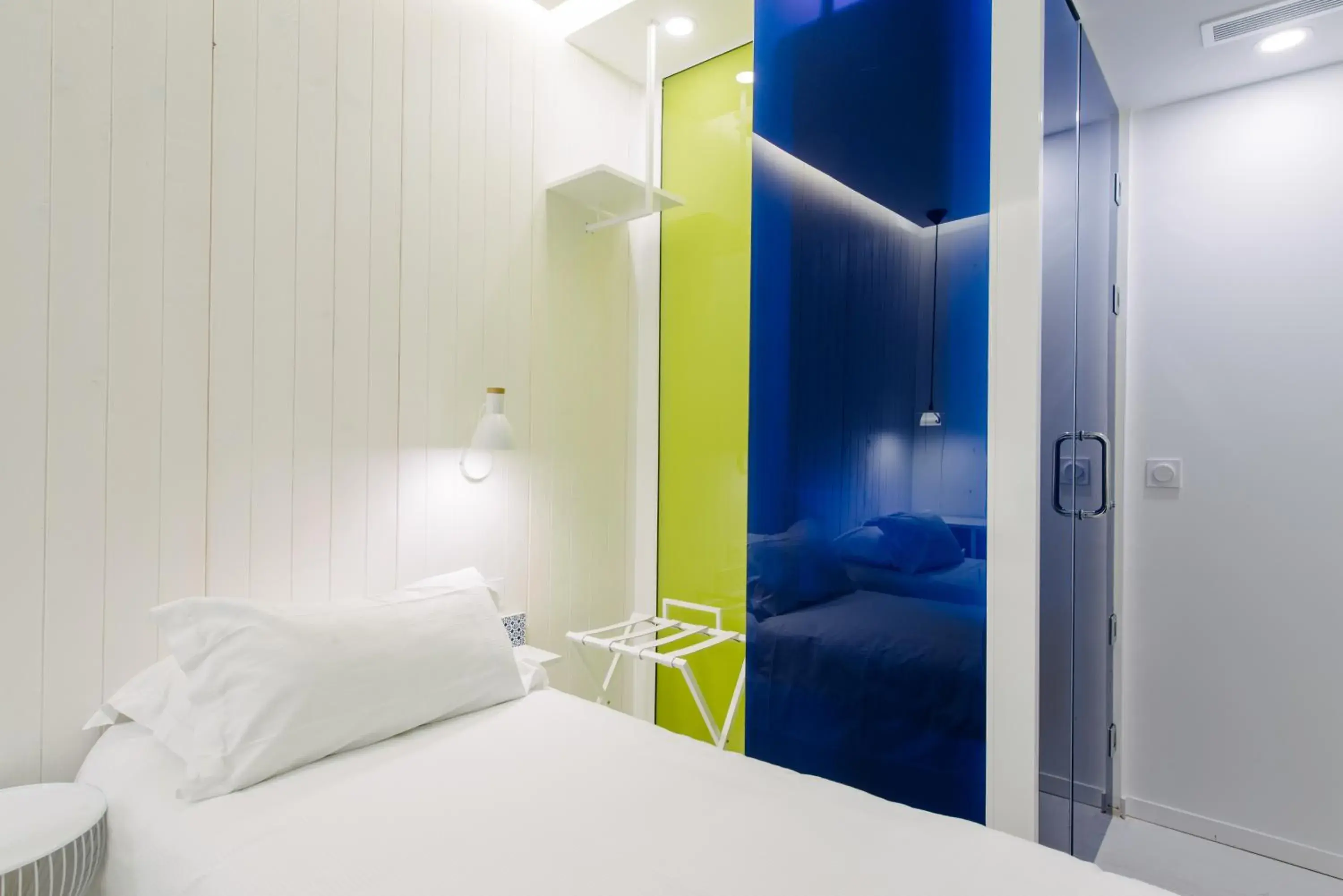 Bedroom, Bed in Atypik Hotel