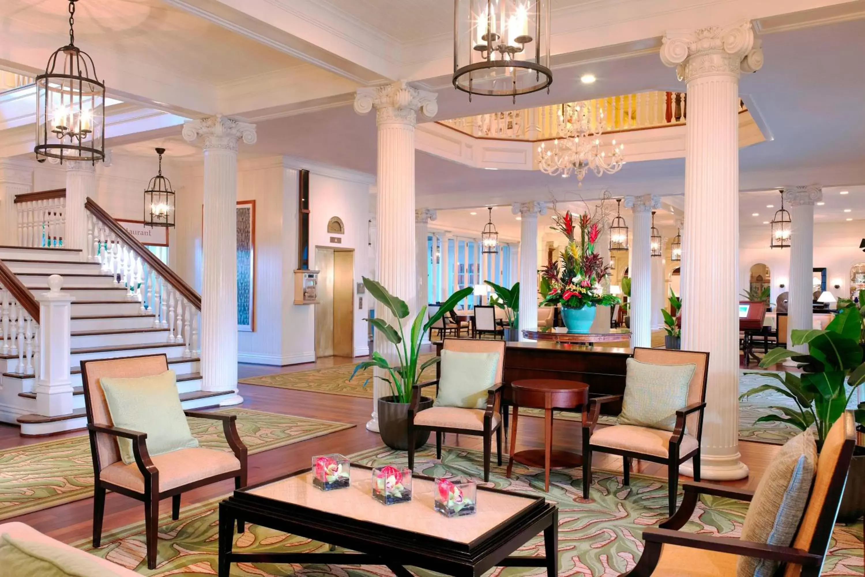 Lobby or reception, Restaurant/Places to Eat in Moana Surfrider, A Westin Resort & Spa, Waikiki Beach