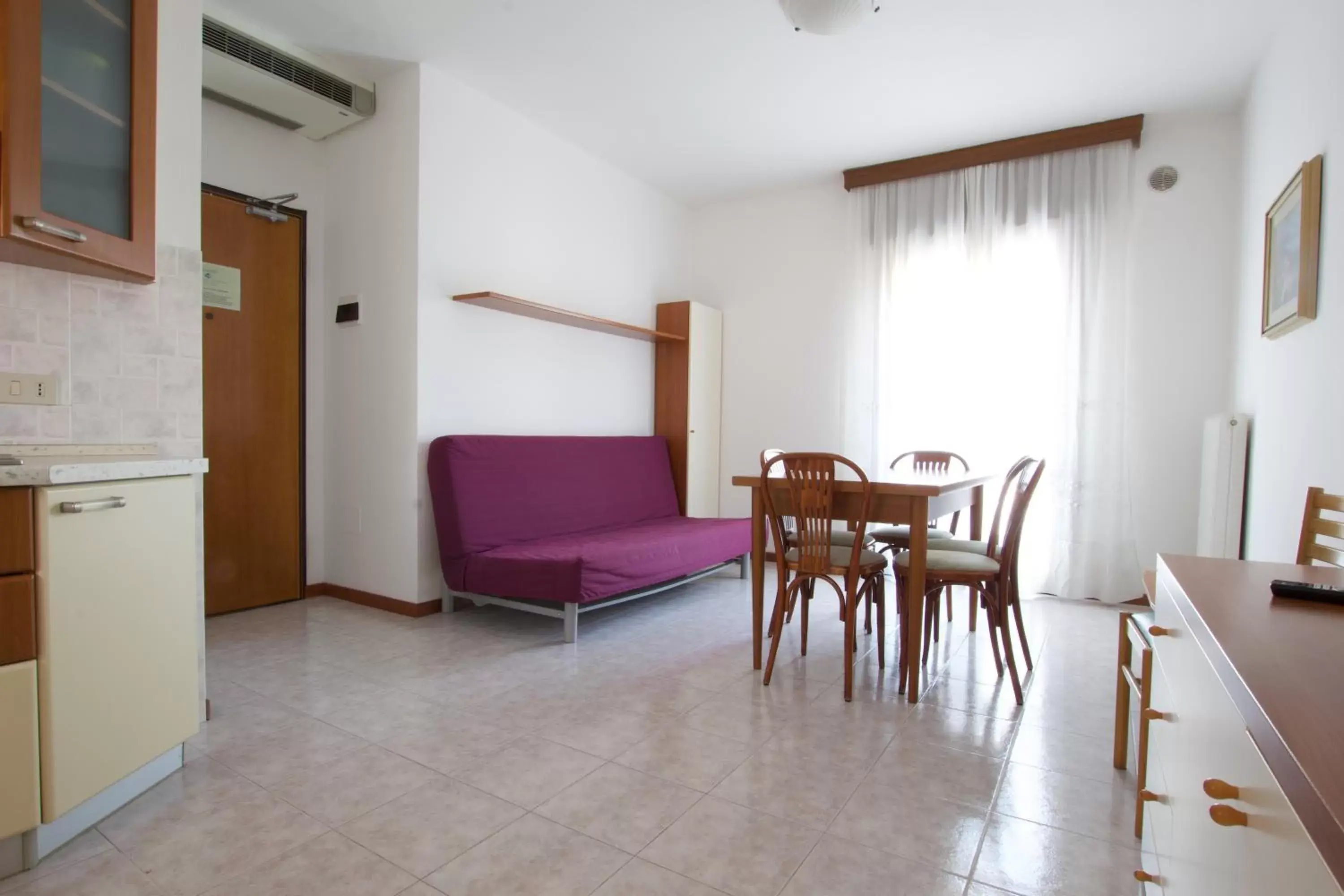 Dining Area in Residence Madrid