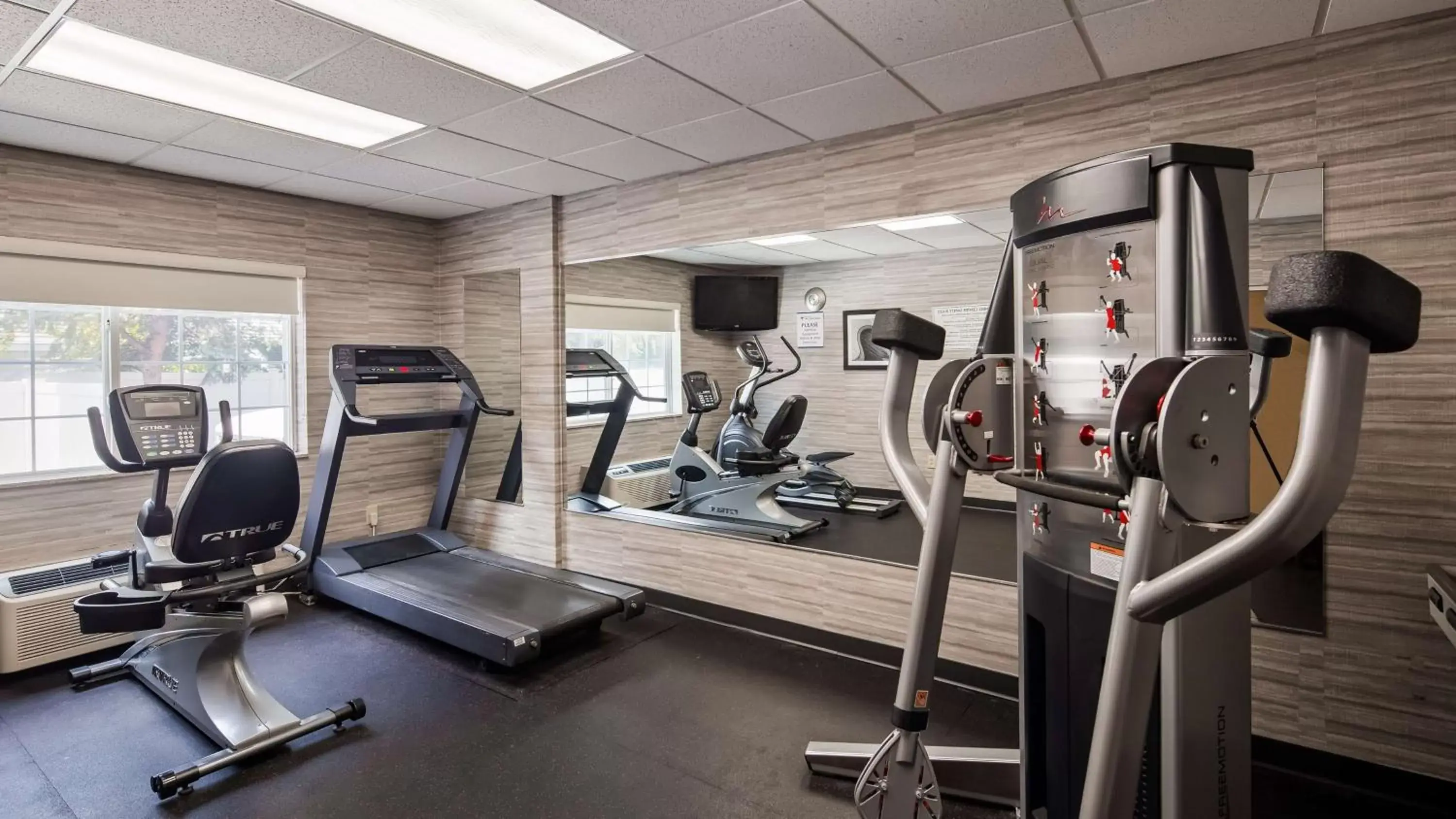 Activities, Fitness Center/Facilities in Best Western Concord Inn and Suites