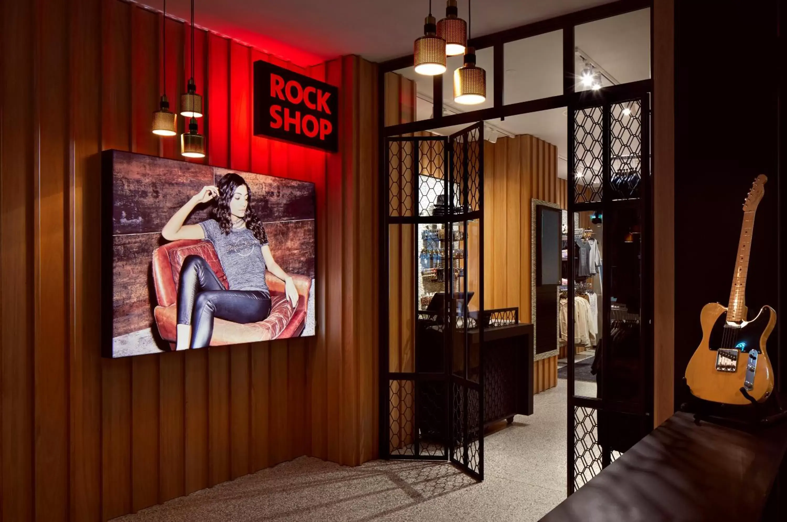 On-site shops in Hard Rock Hotel Davos