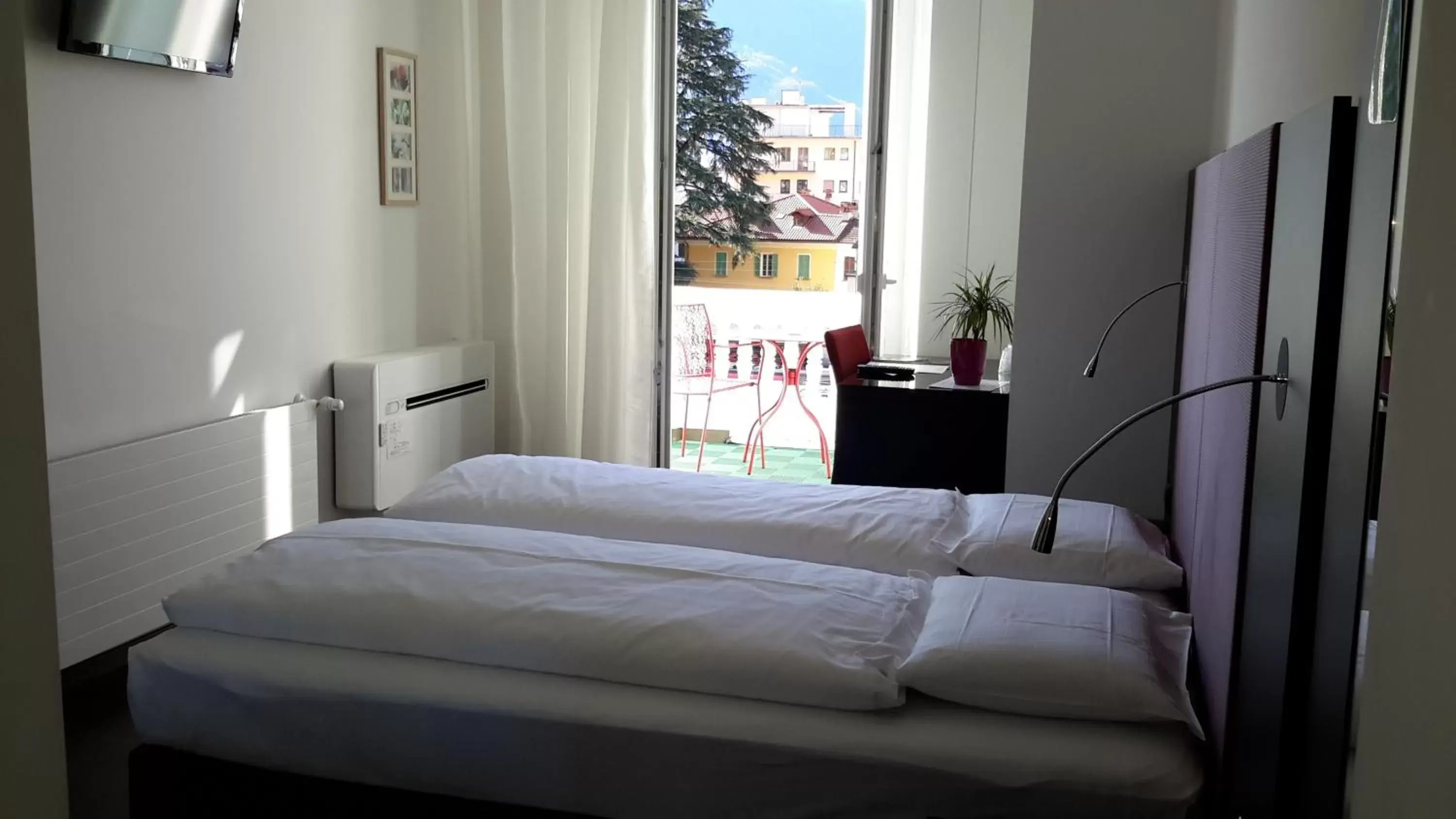Photo of the whole room, Bed in Hotel Rio Garni