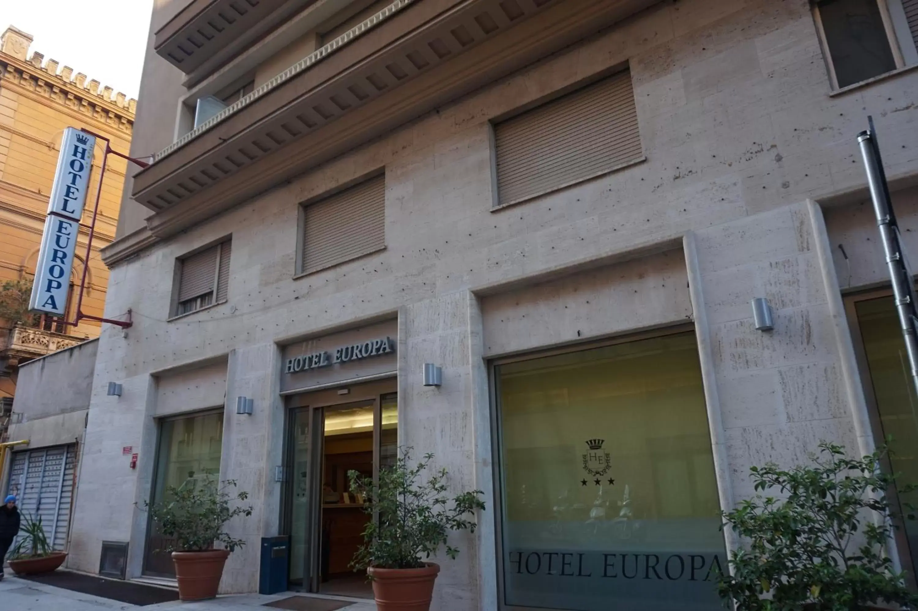 Facade/entrance, Property Building in Hotel Europa