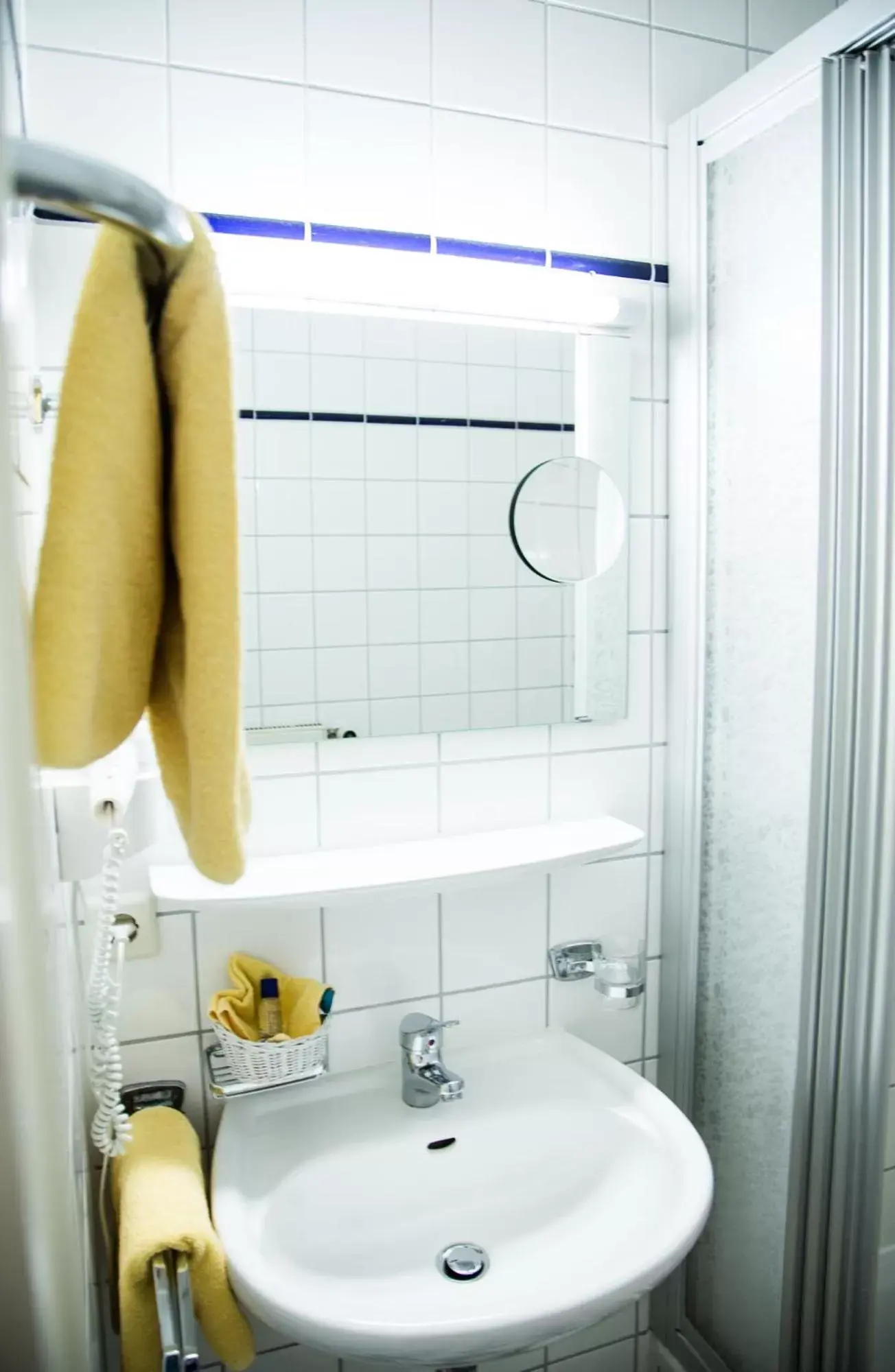 Bathroom in Hotel am Rathaus