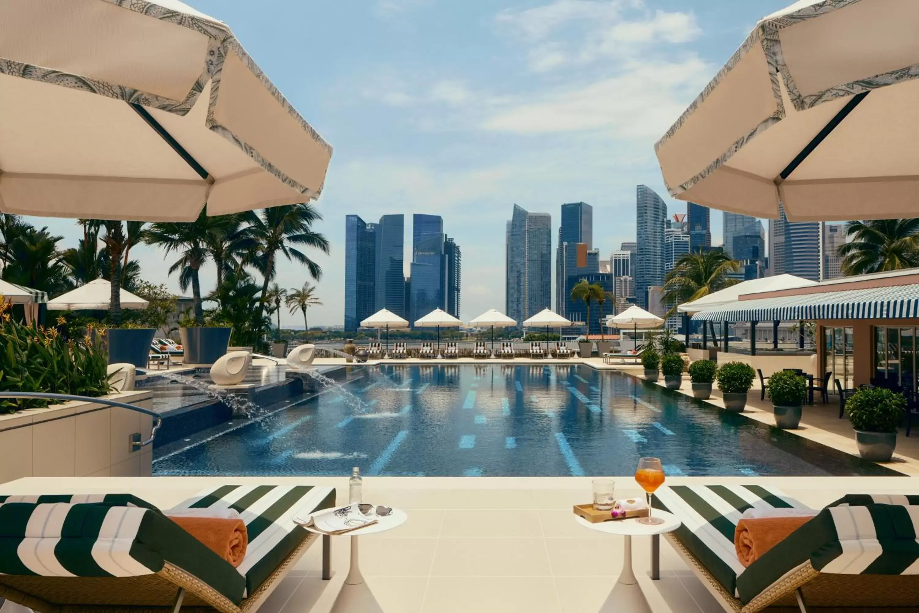 Pool view, Swimming Pool in Mandarin Oriental, Singapore