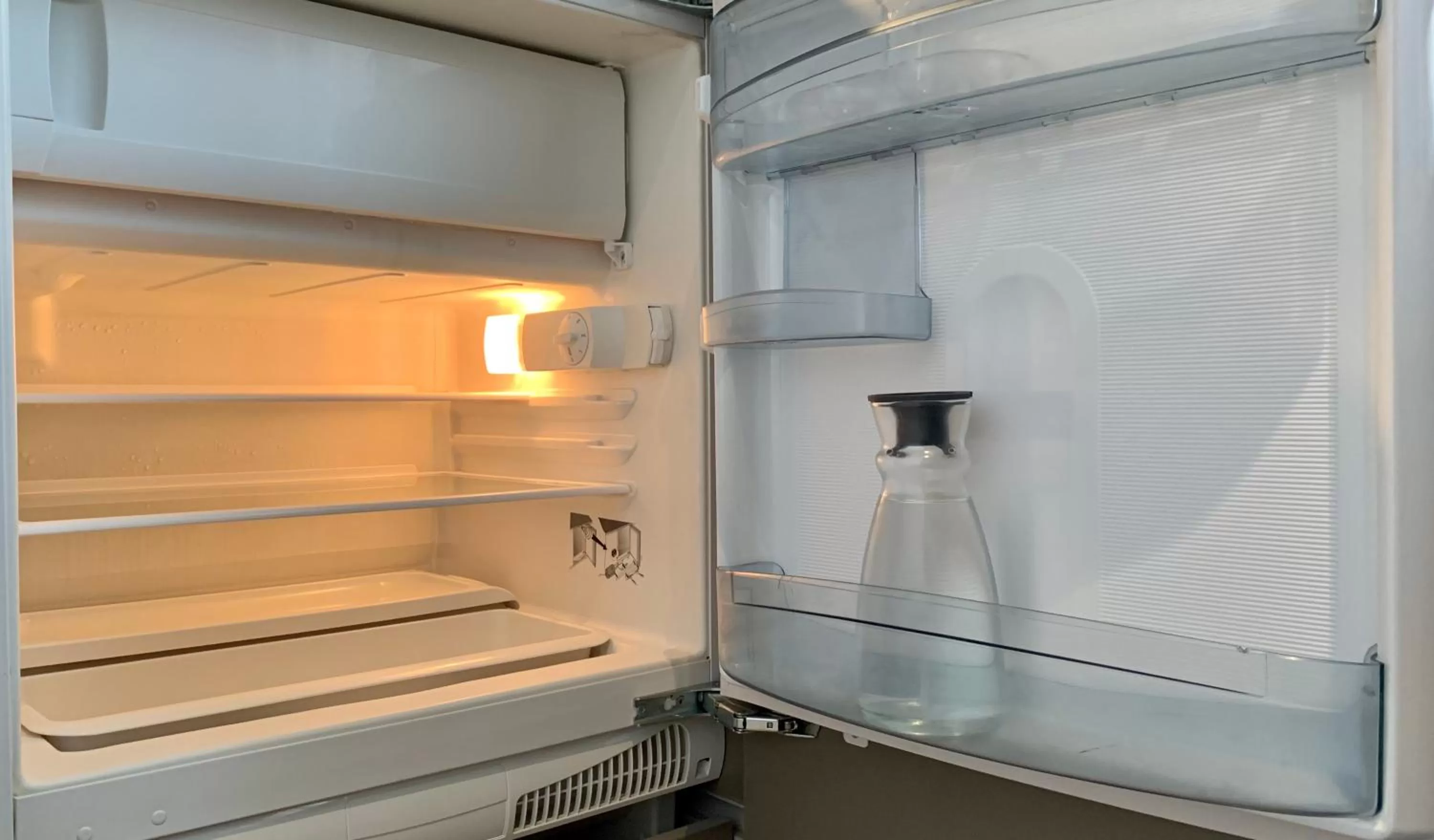 Kitchen or kitchenette in Castelnou Aparthotel