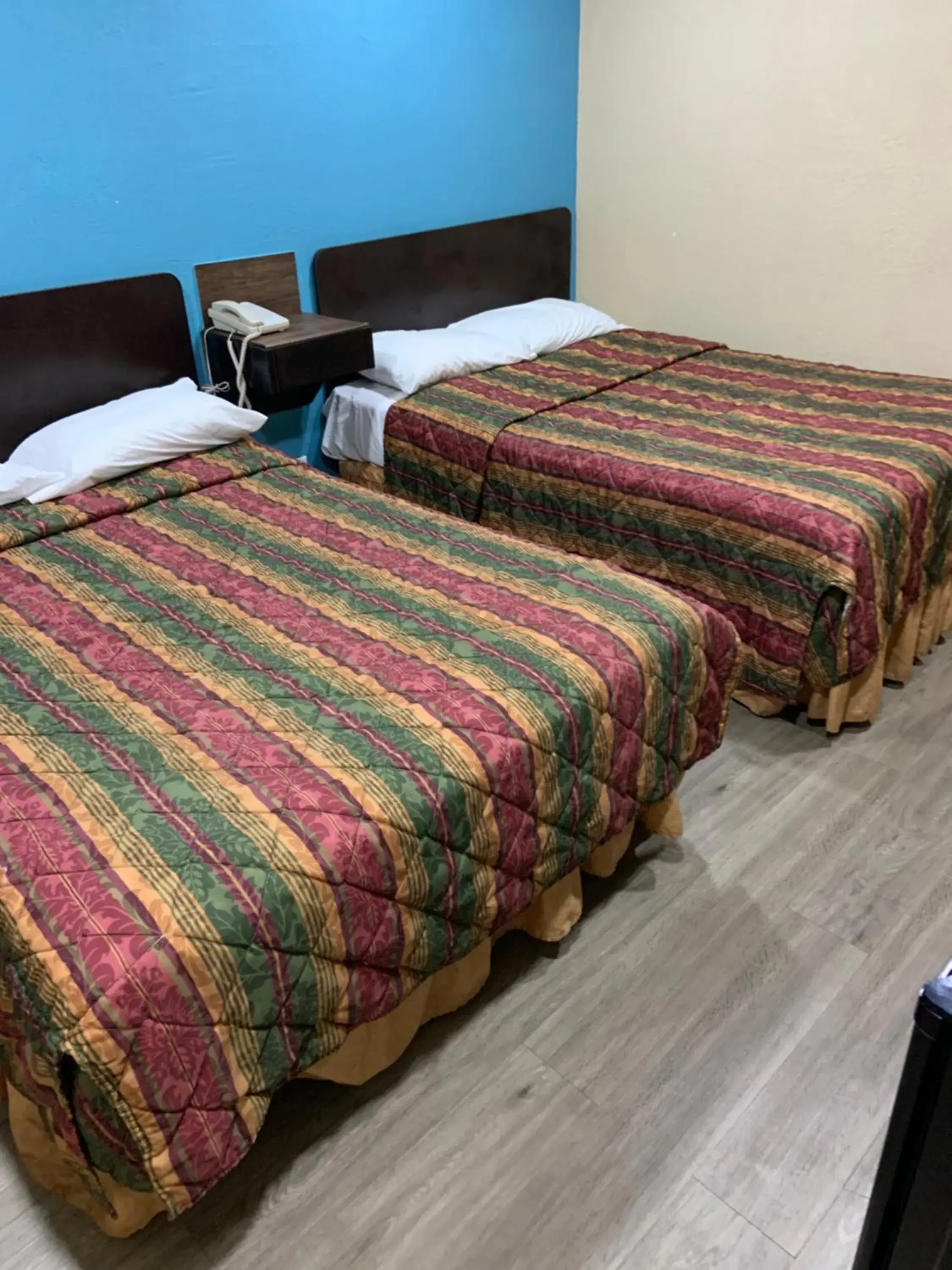 Bedroom, Bed in Royal Relax Inn Bedroom, Bed in Royal Relax Inn