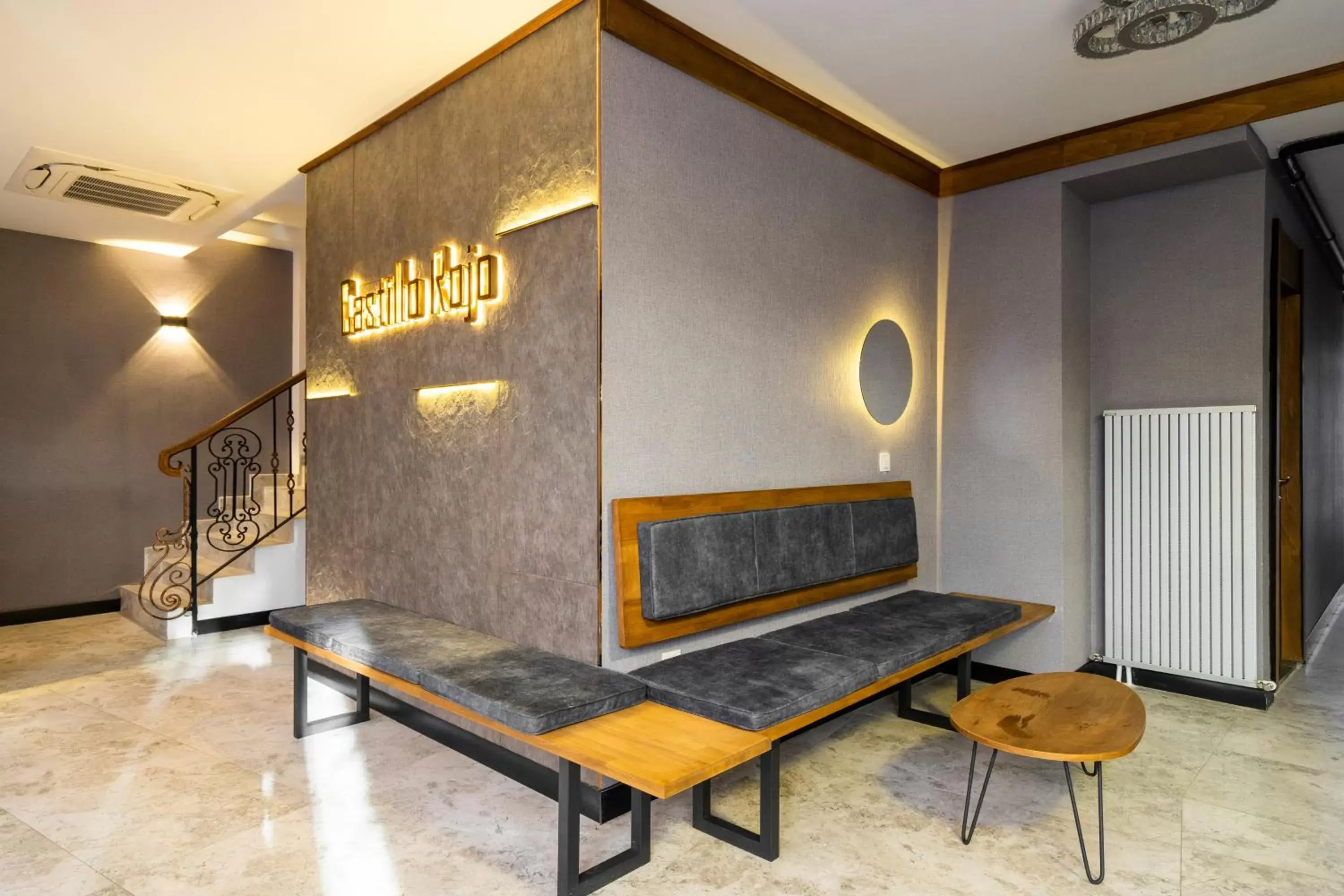 Lobby or reception in Castillo Rojo Hotel Istanbul