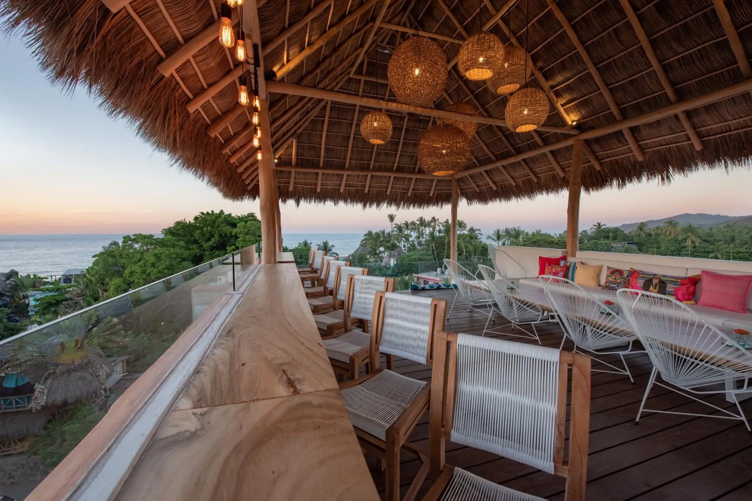 Balcony/Terrace, Restaurant/Places to Eat in Sayulinda Hotel