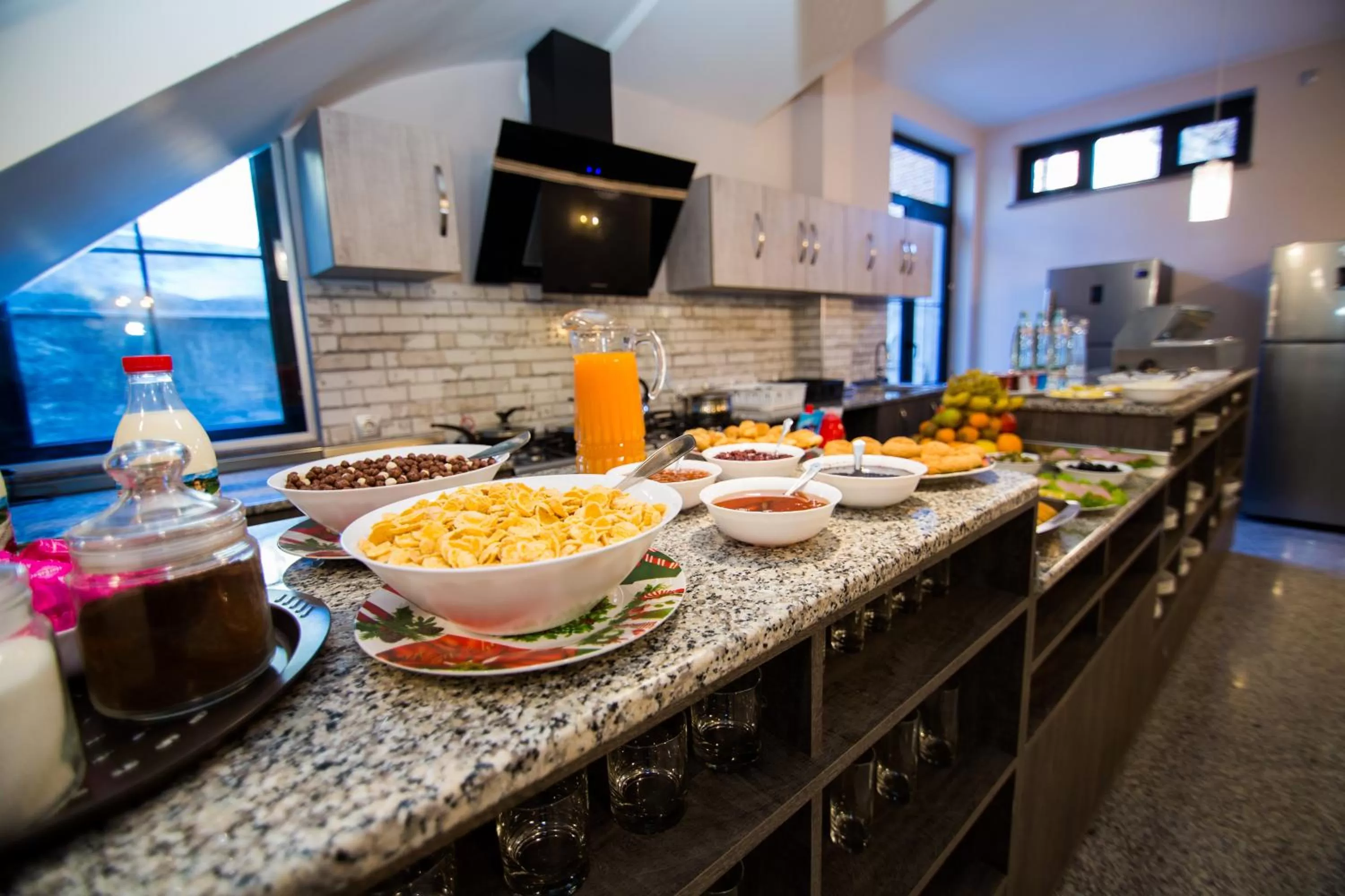 Buffet breakfast in Milano Palace Borjomi