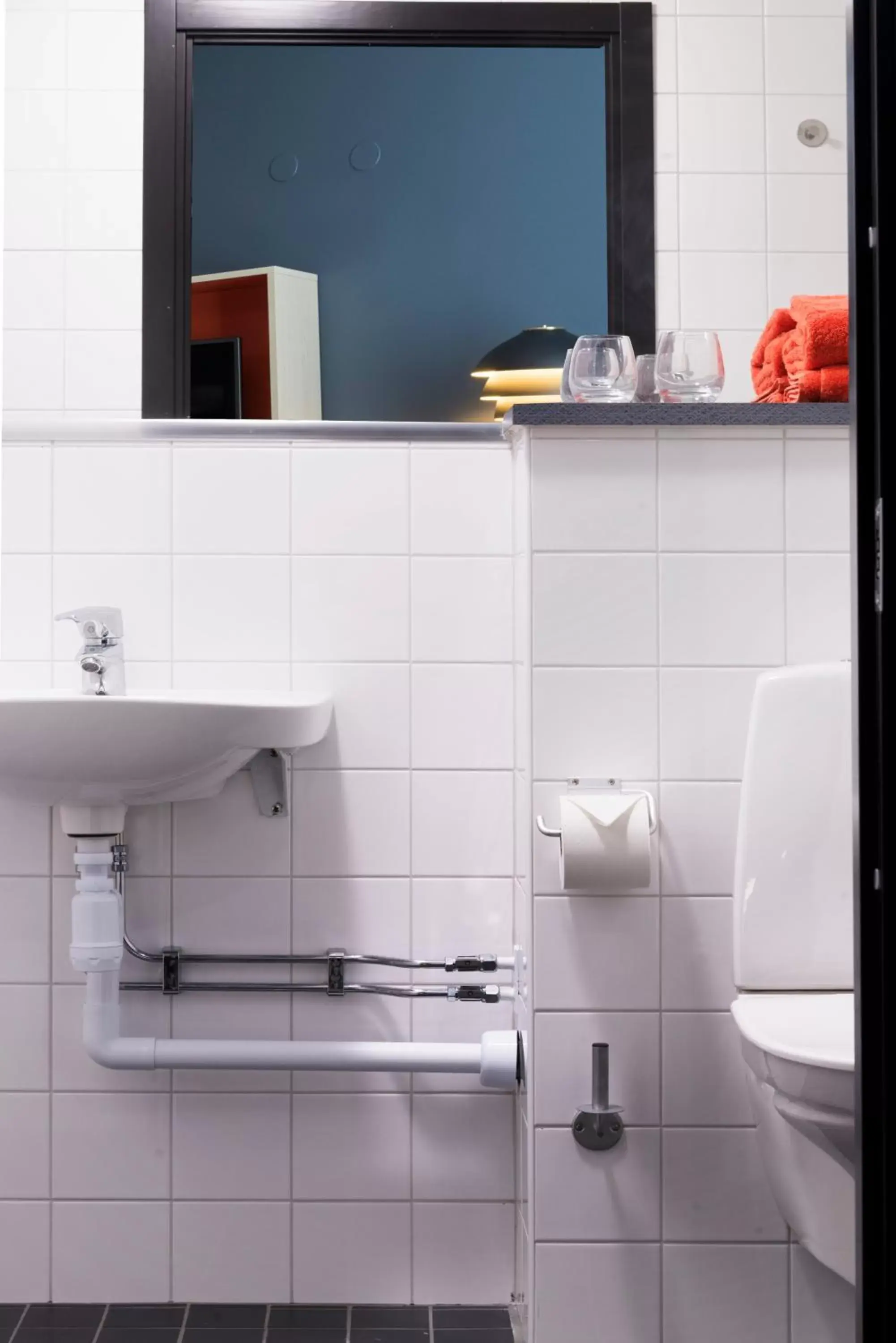 Shower, Bathroom in First Hotel Central