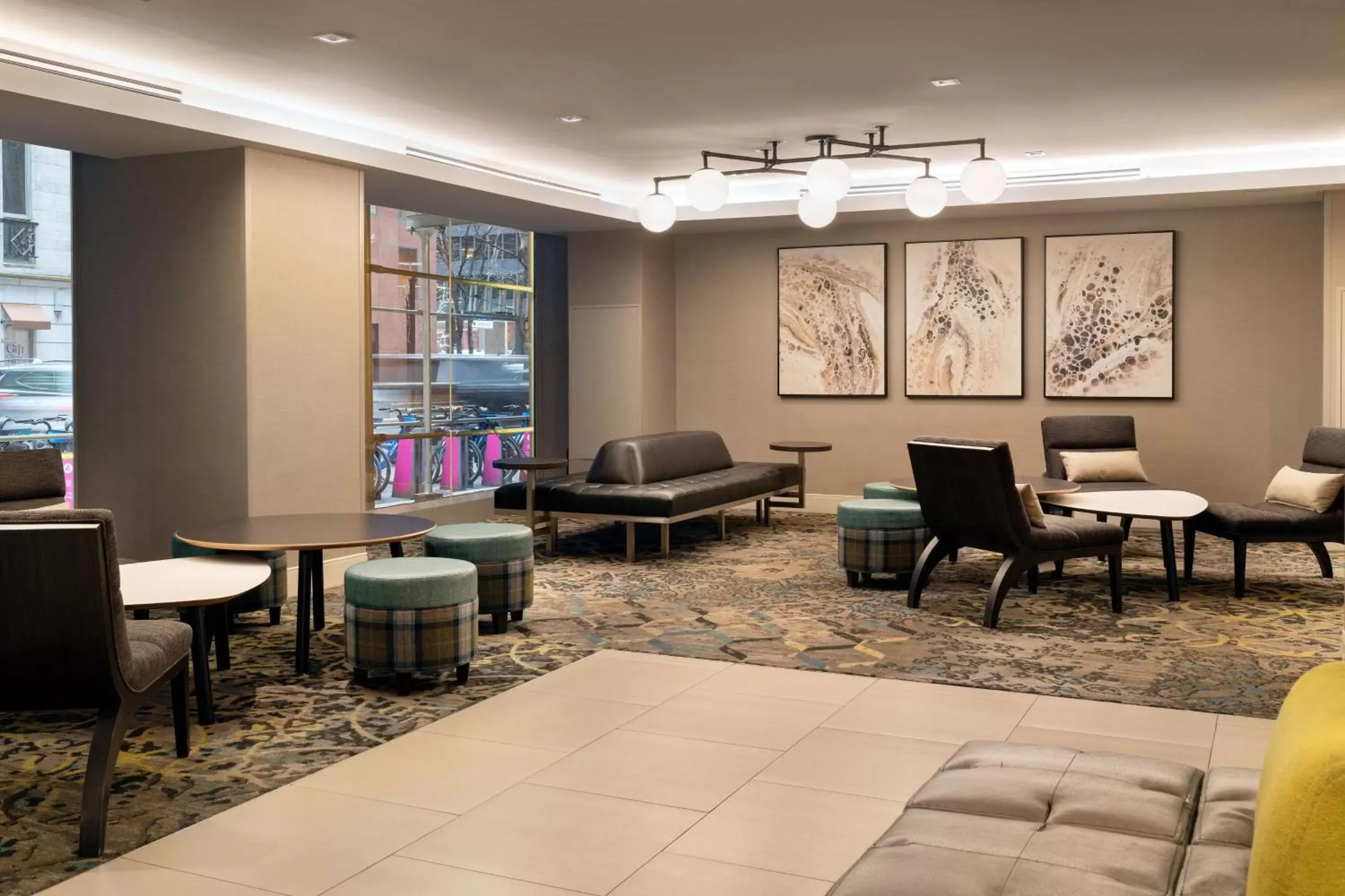 Lobby or reception in Residence Inn by Marriott New York Manhattan/ Midtown Eastside