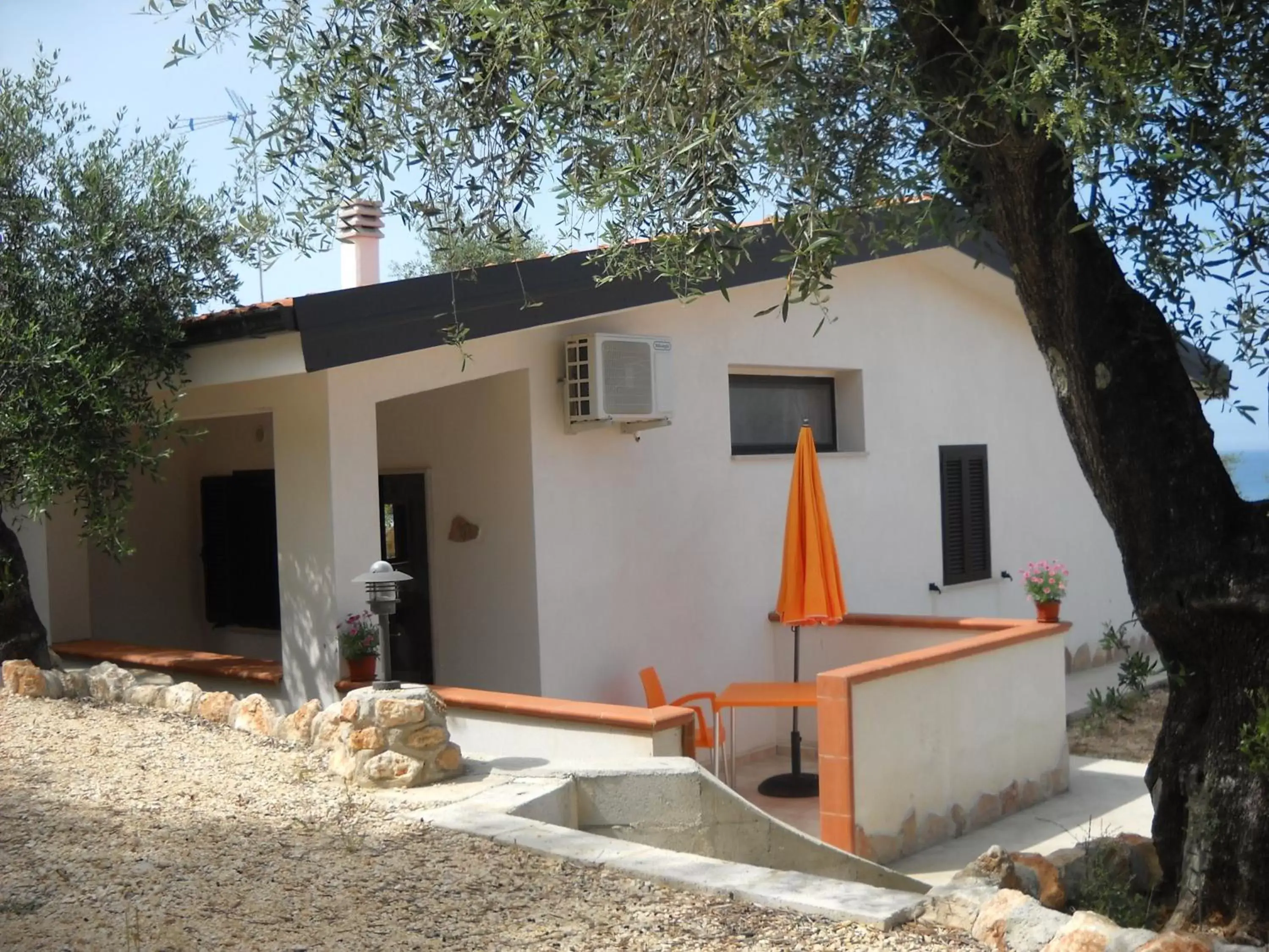 Patio, Property Building in Zagare Residence