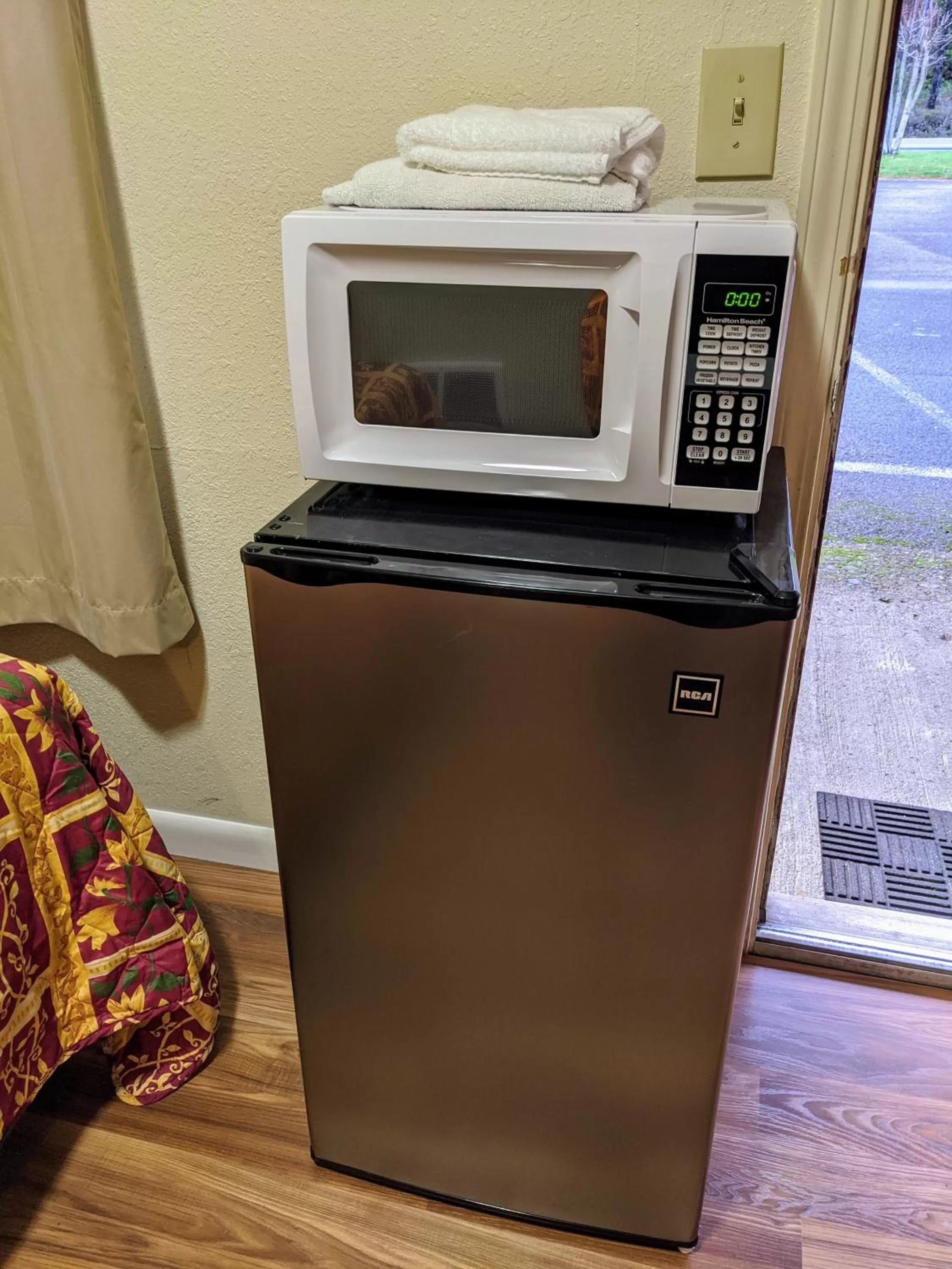 Kitchen/Kitchenette in Seadrift Motel & RV Park