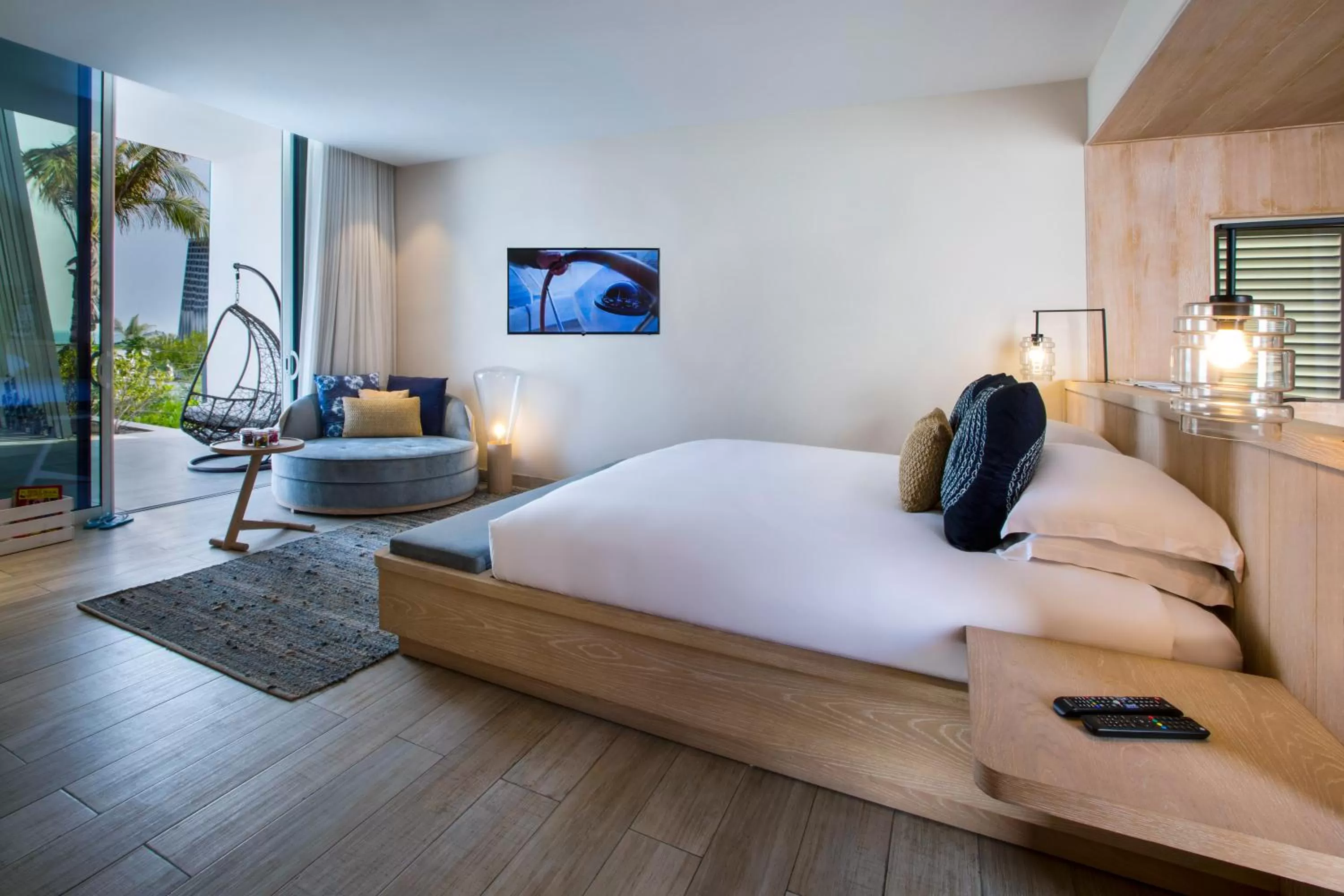 Bedroom, TV/Entertainment Center in Nurai Island, Saadiyat