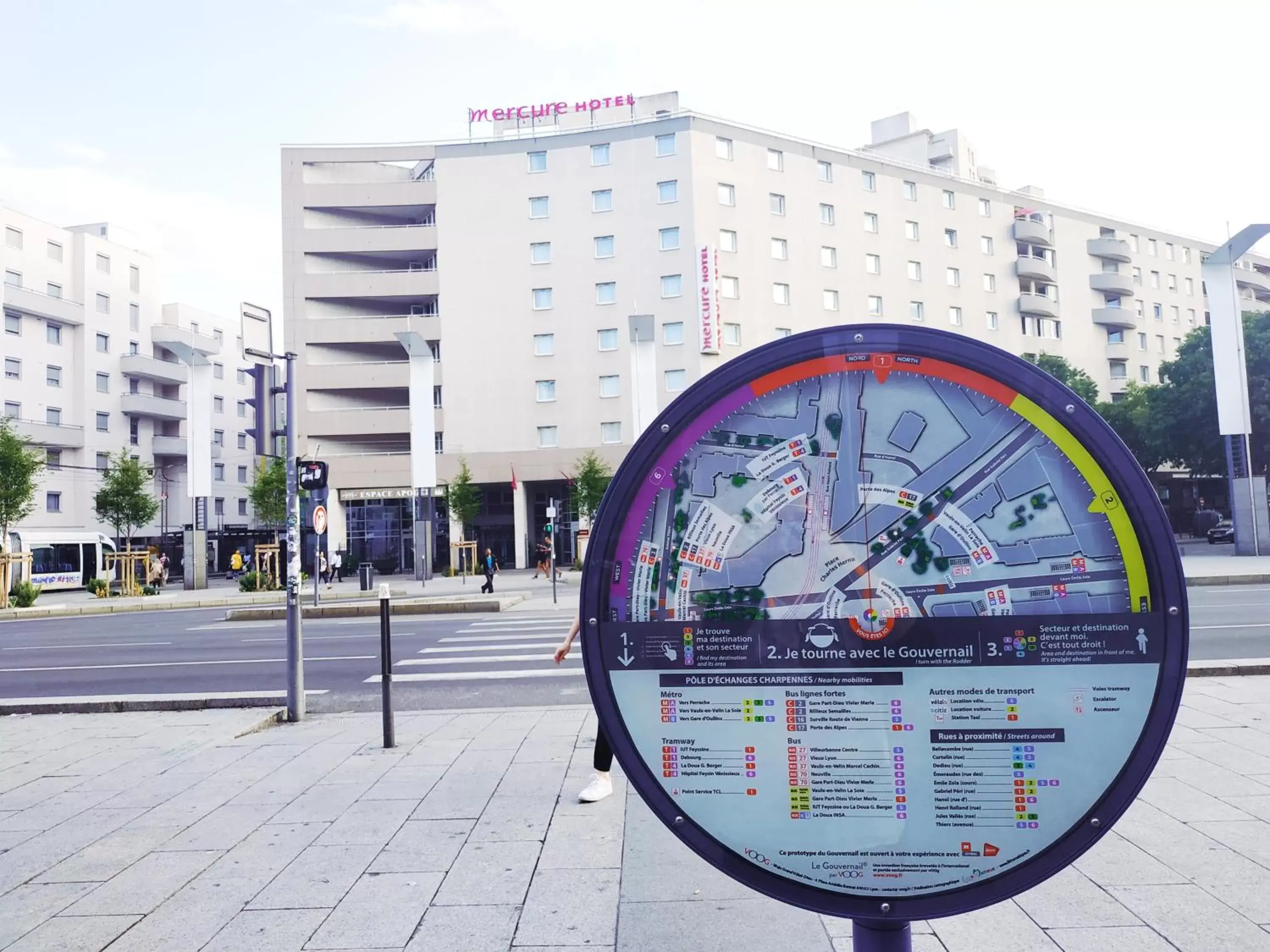 Facade/entrance in Hôtel Mercure Lyon Centre Charpennes Parc de la Tête d'Or Facade/entrance in Hôtel Mercure Lyon Centre Charpennes Parc de la Tête d'Or