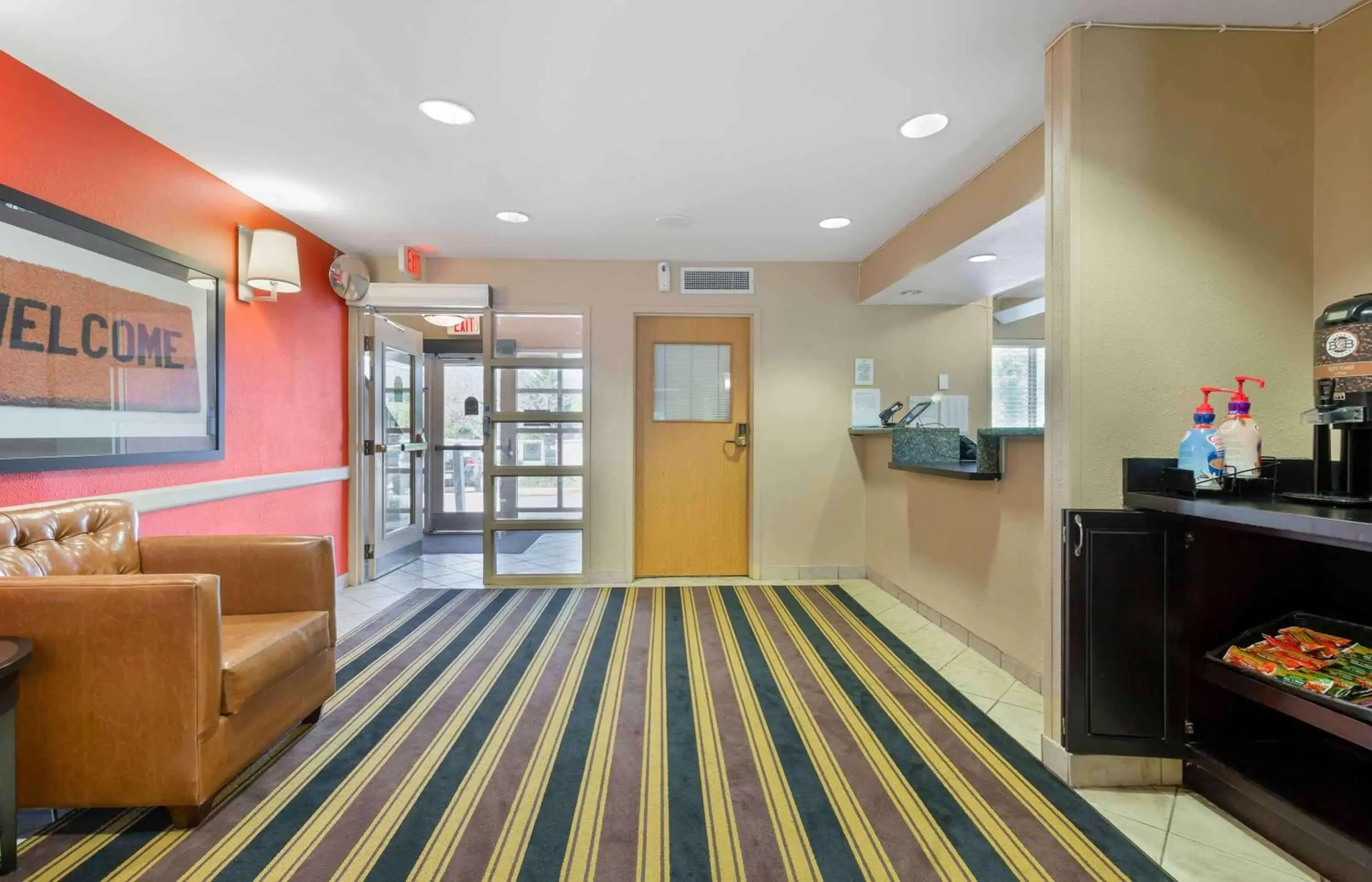 Lobby or reception, Lobby/Reception in Extended Stay America Suites - Washington, DC - Chantilly - Airport