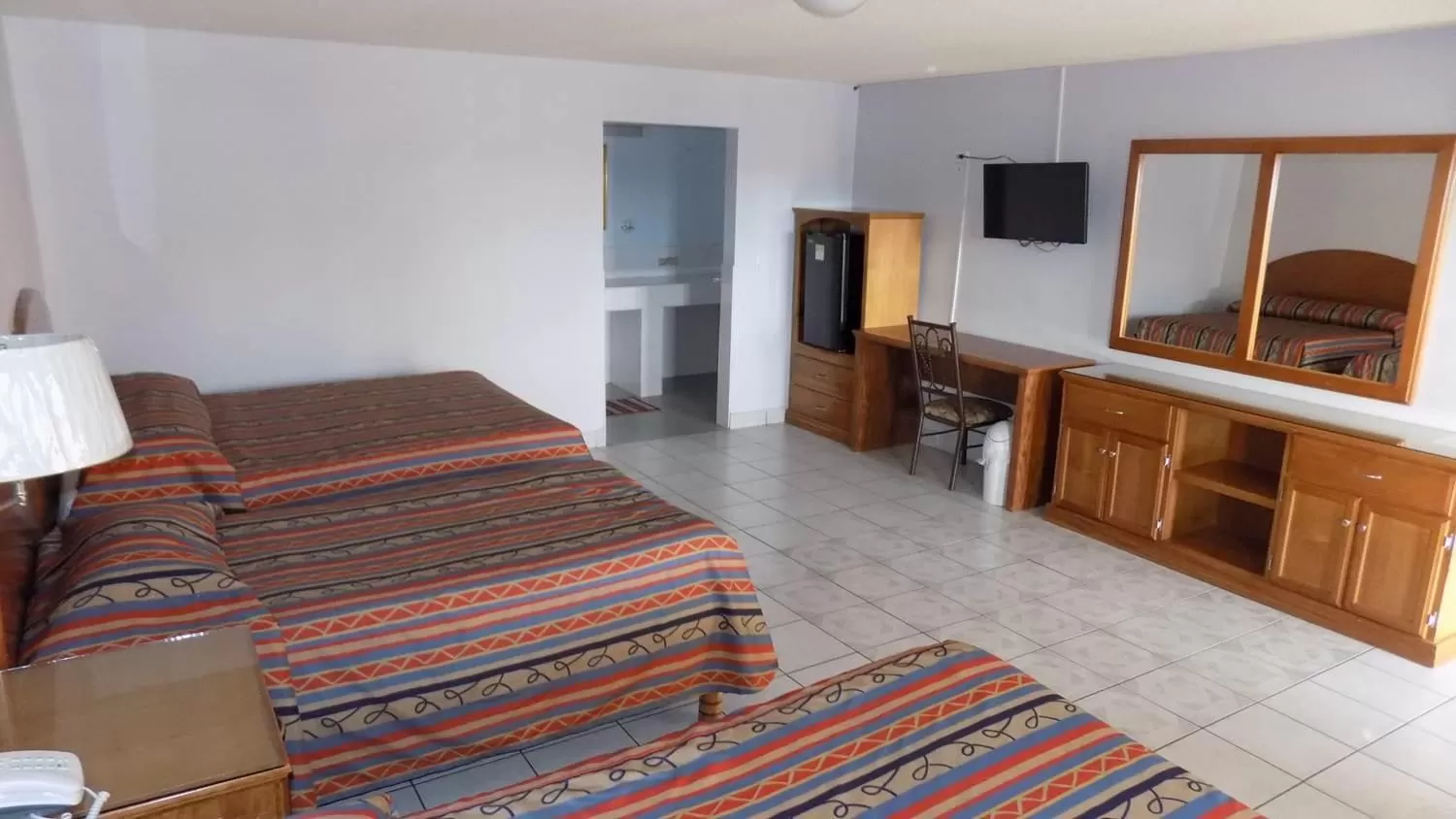 TV/Entertainment Center in Hotel del Camino