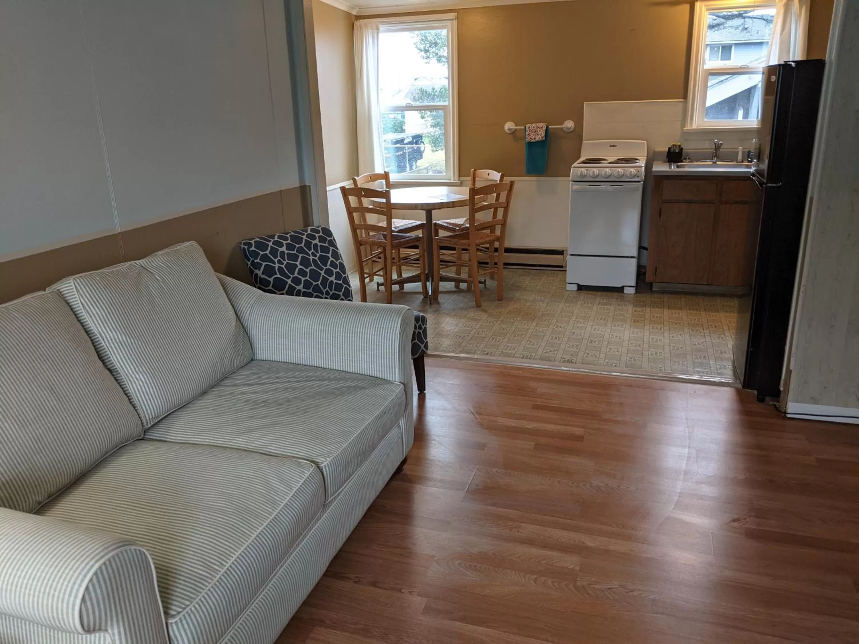 Living room, Seating Area in Hillcrest Inn