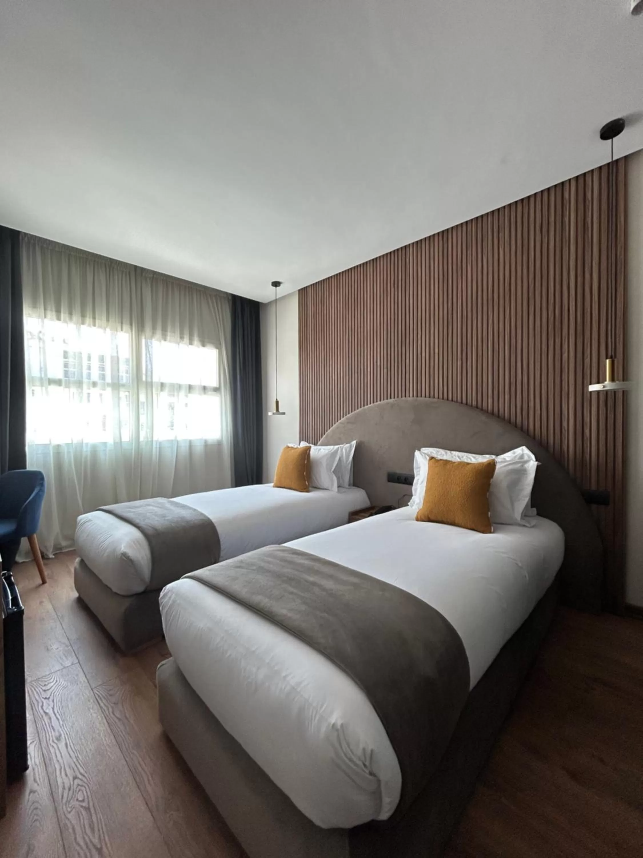 Photo of the whole room, Bed in Le M Hôtel