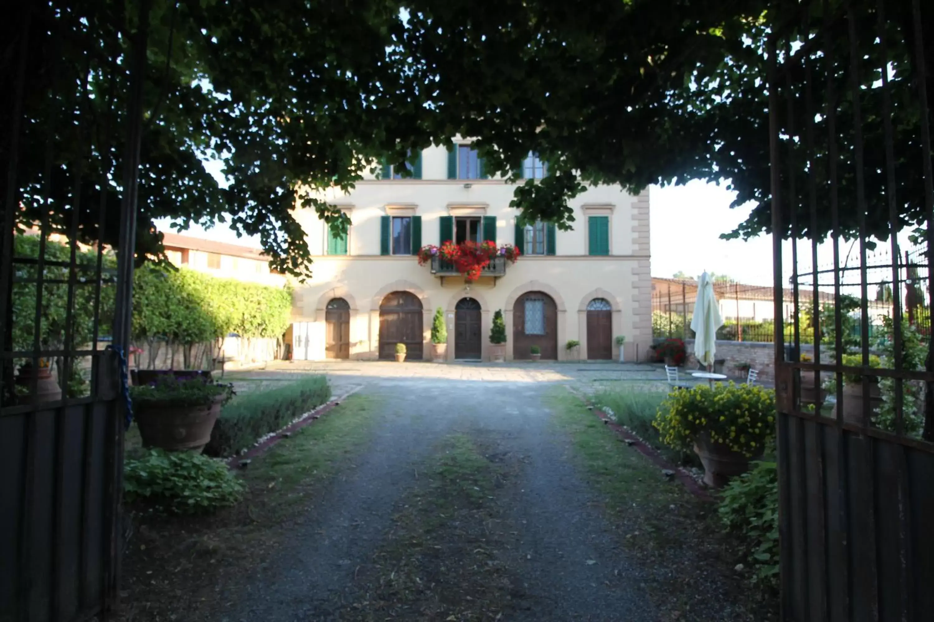 Property Building in Villa Sant’Andrea