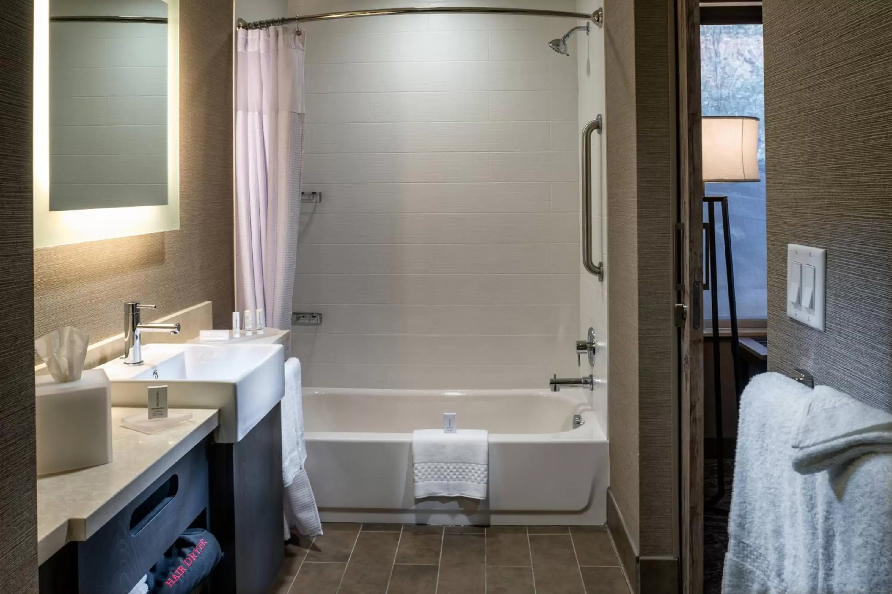 Bathroom in SpringHill Suites by Marriott Springdale Zion National Park