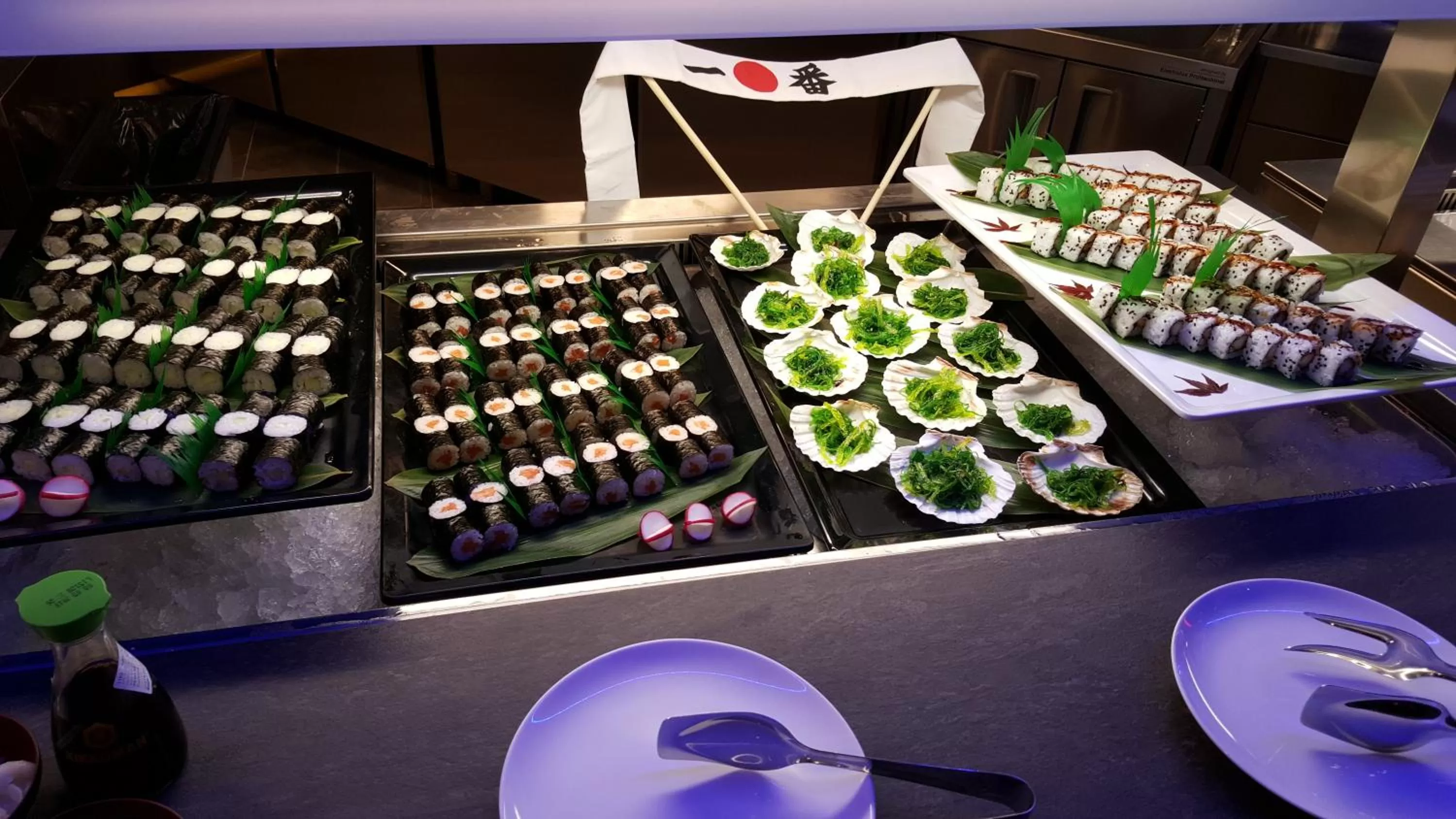 Food in A.Roma Lifestyle Hotel