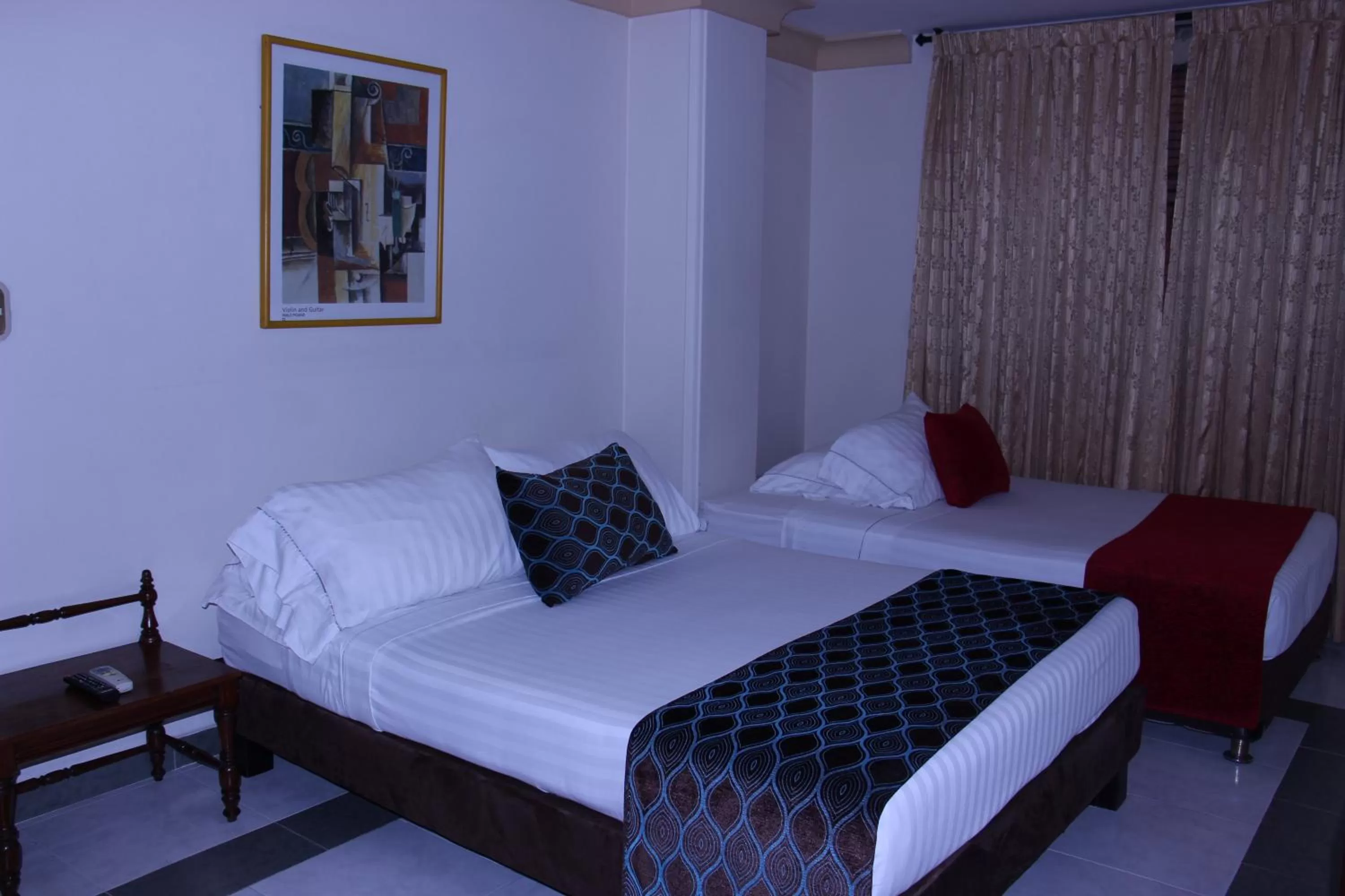 Bed in Gran Hotel Cali