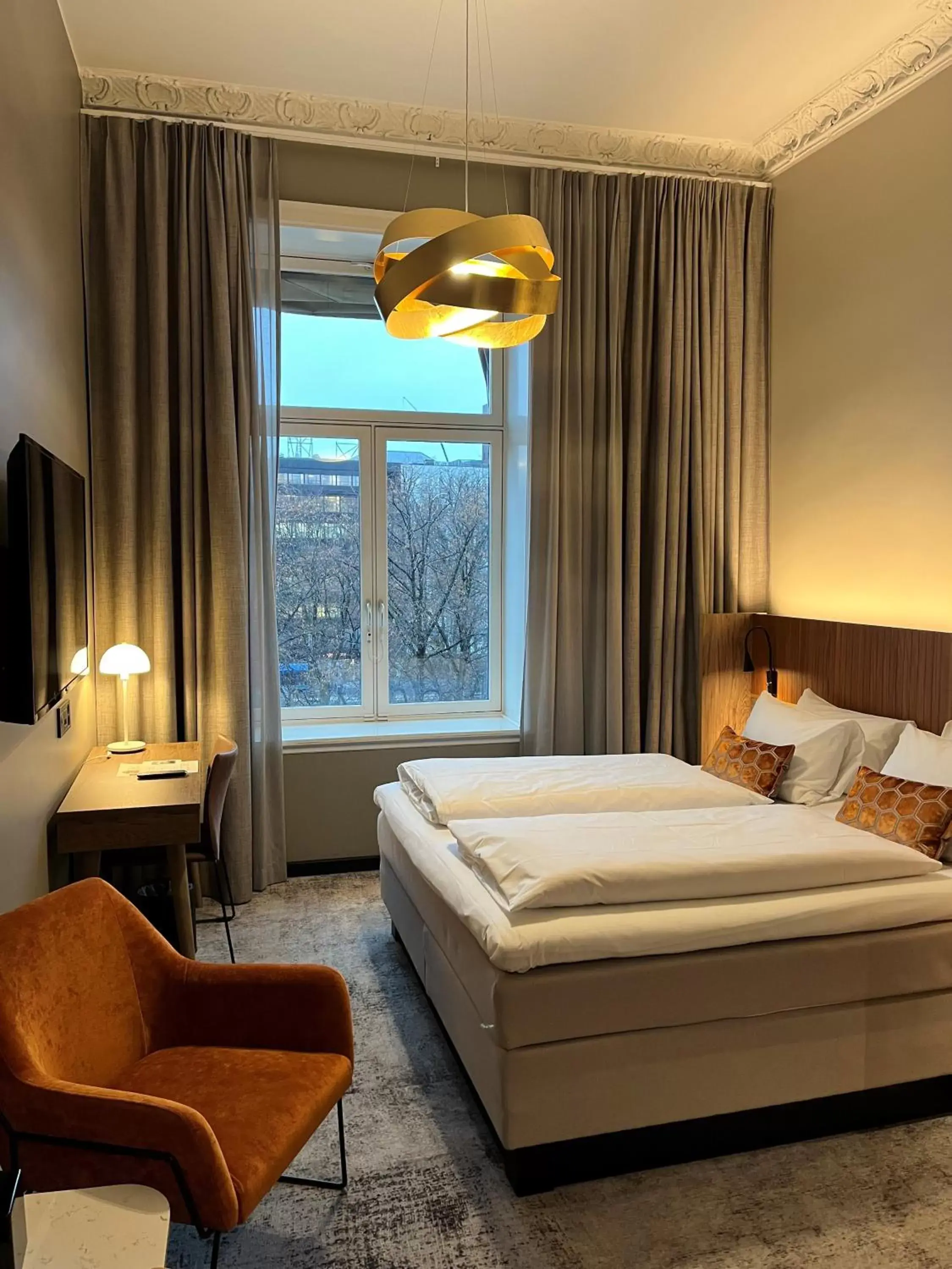 Bed in Karl Johan Hotel