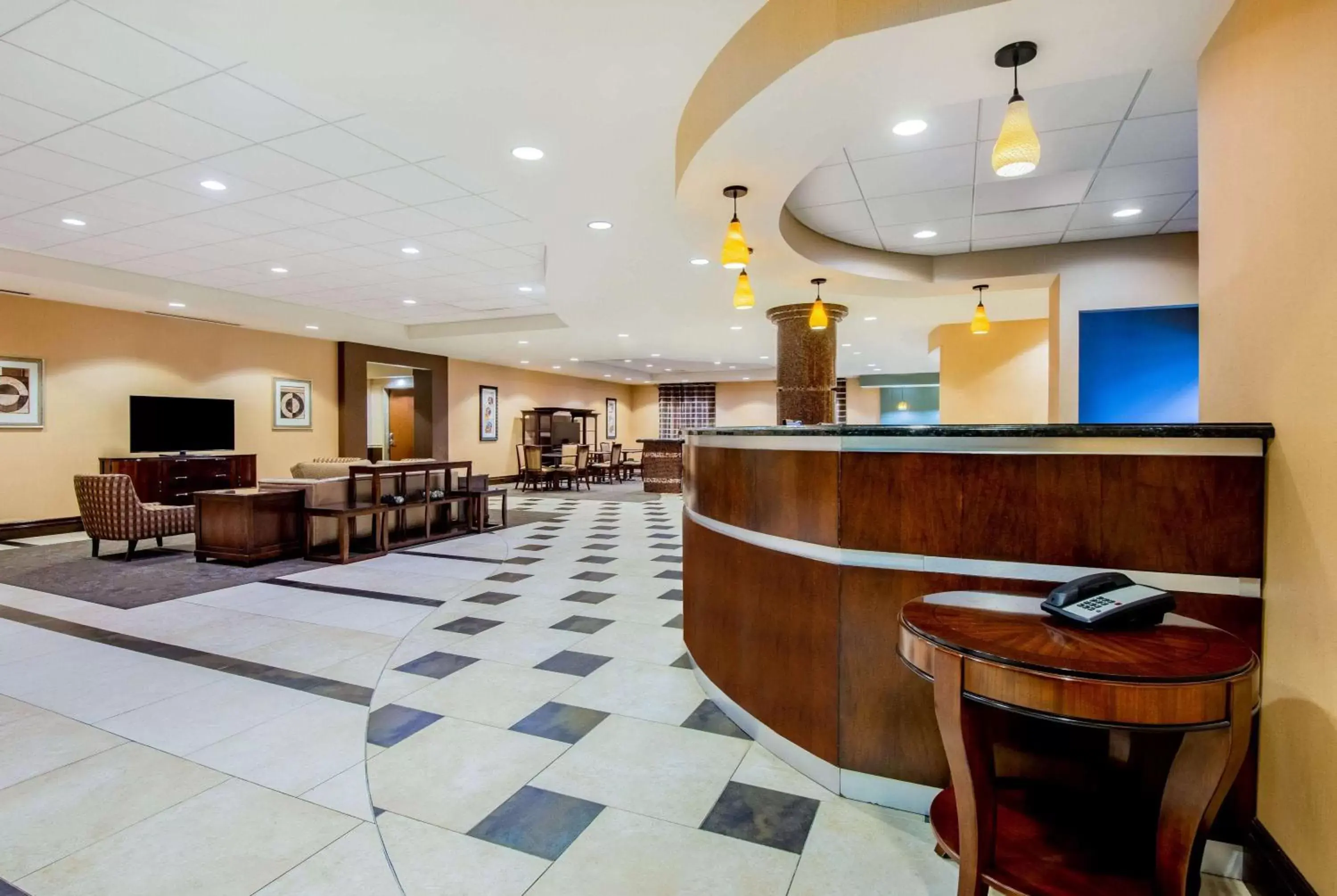 Lobby or reception in La Quinta Inn & Suites Bel Air I-95 Exit 77A Lobby or reception in La Quinta Inn & Suites Bel Air I-95 Exit 77A