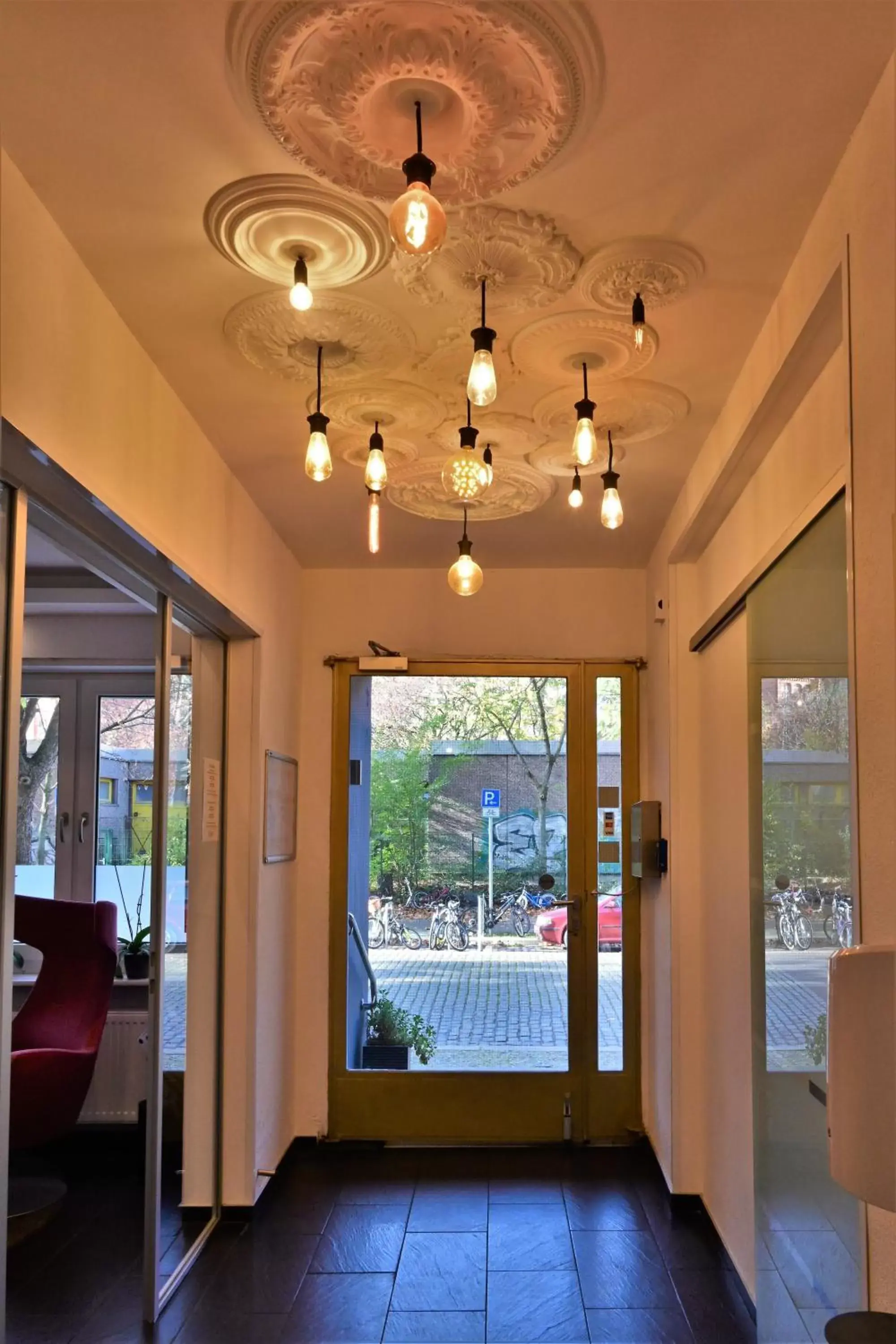 Lobby or reception in Les Nations Lobby or reception in Les Nations