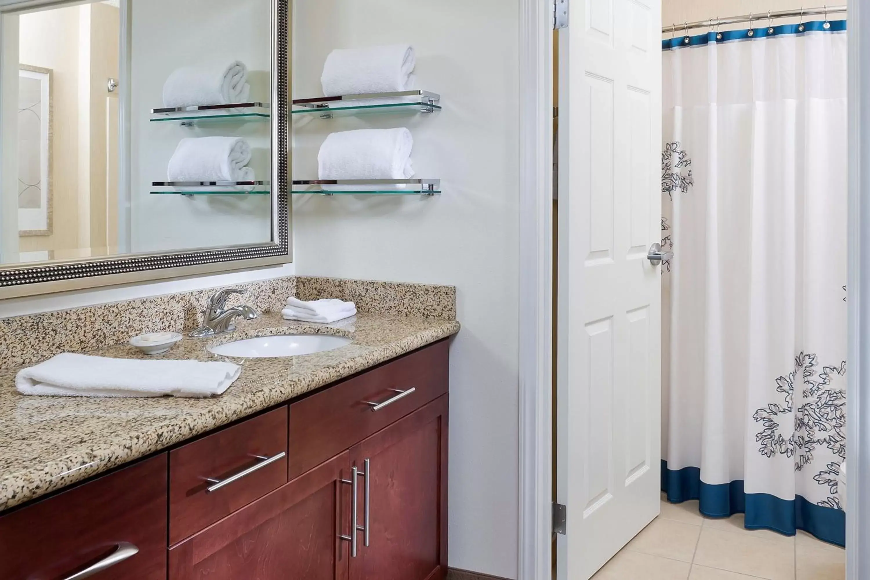 Bathroom in Residence Inn by Marriott Houston The Woodlands/Lake Front Circle