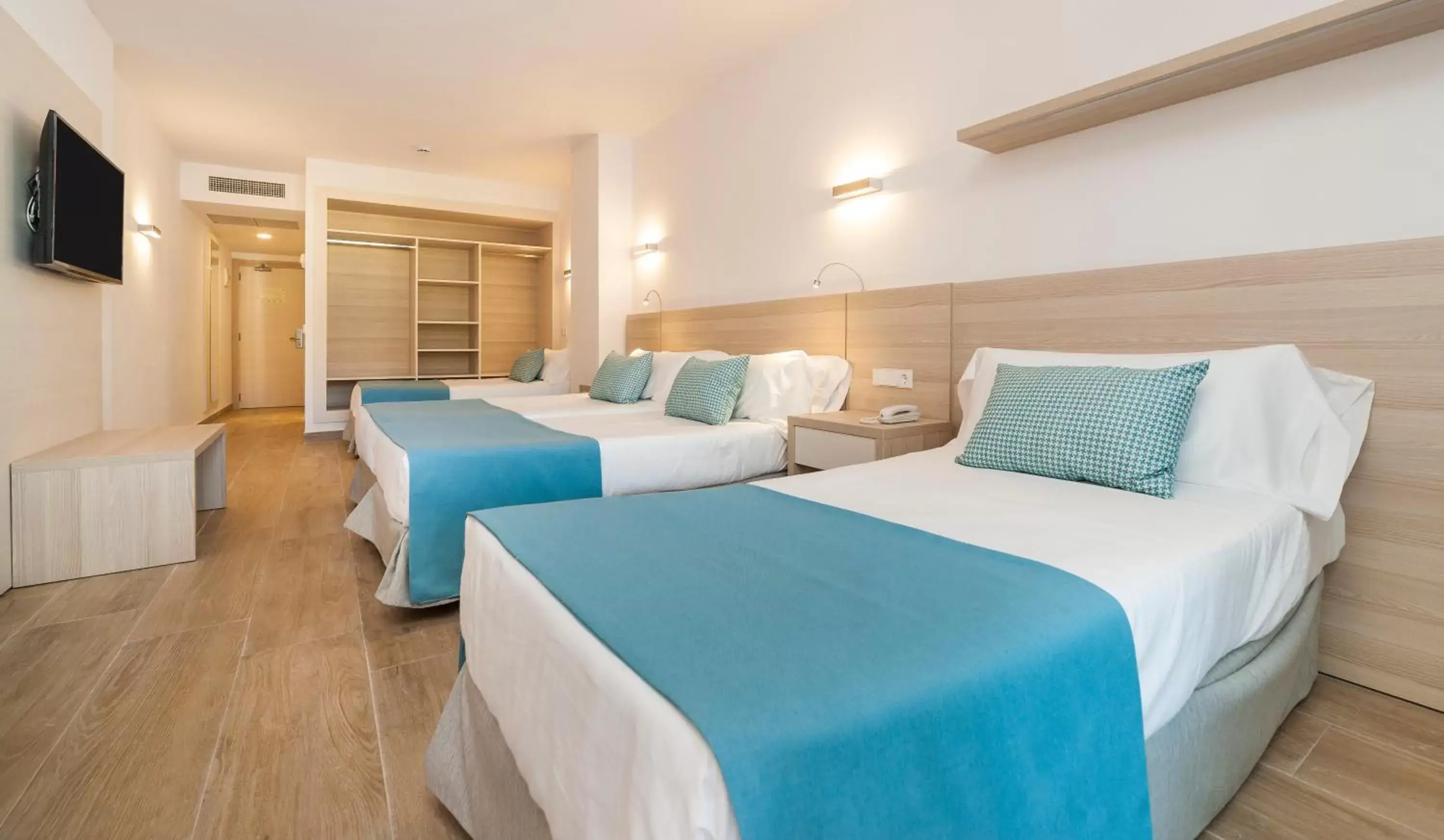 Bedroom, Bed in Globales Mimosa Bedroom, Bed in Globales Mimosa