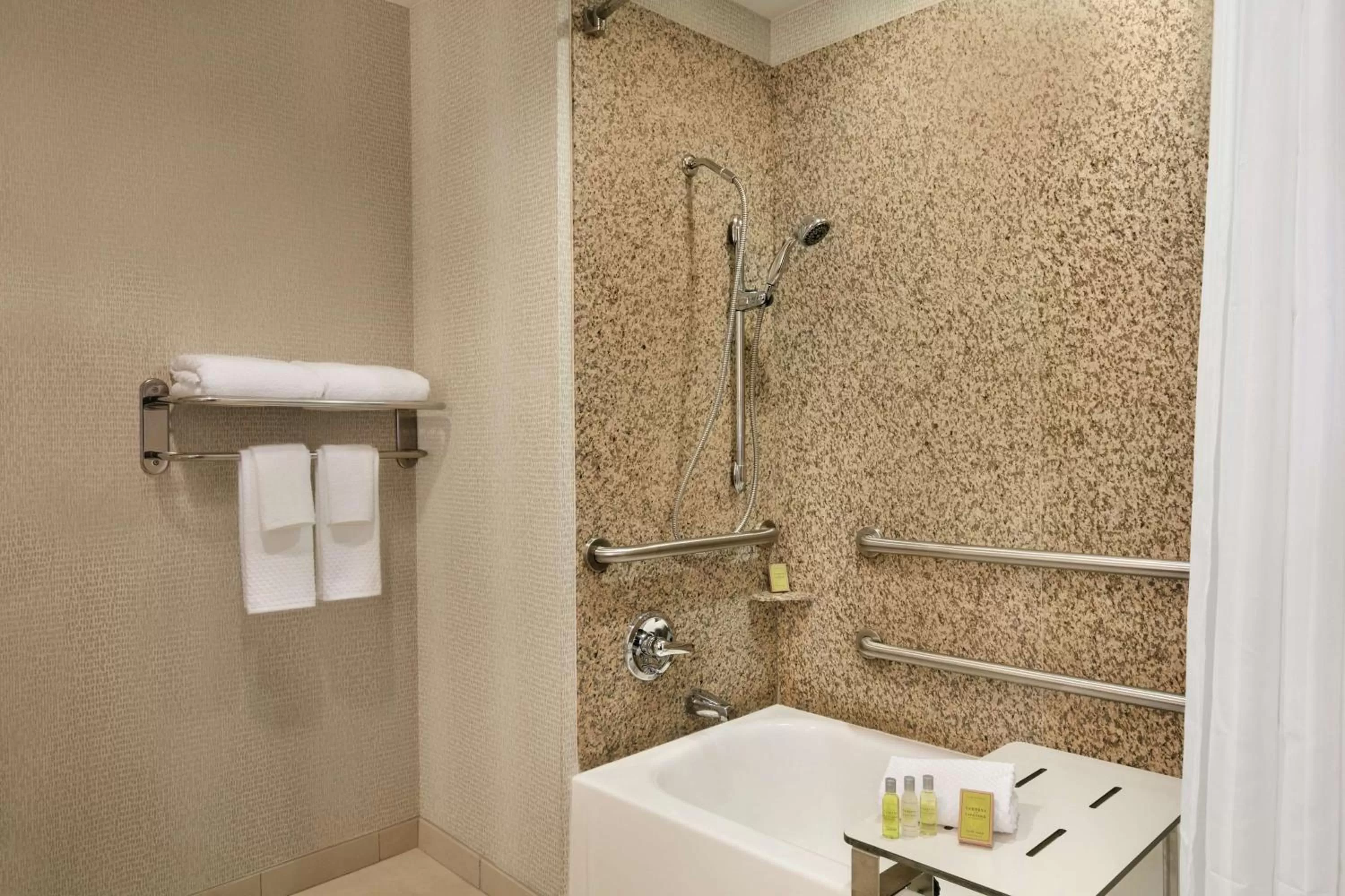 Bathroom in DoubleTree by Hilton Atlanta Northeast/Northlake