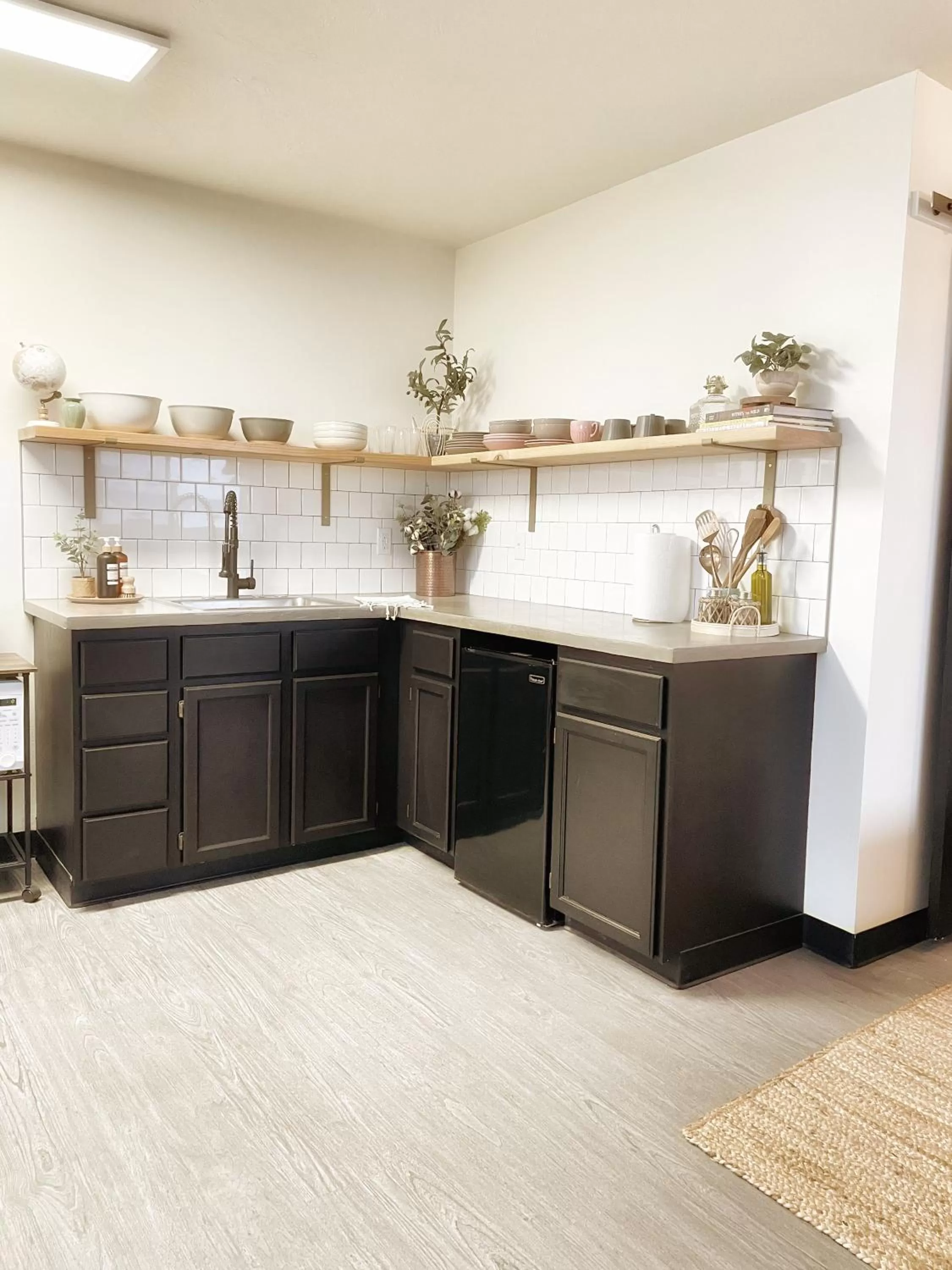 Kitchen or kitchenette in The Shack Inn